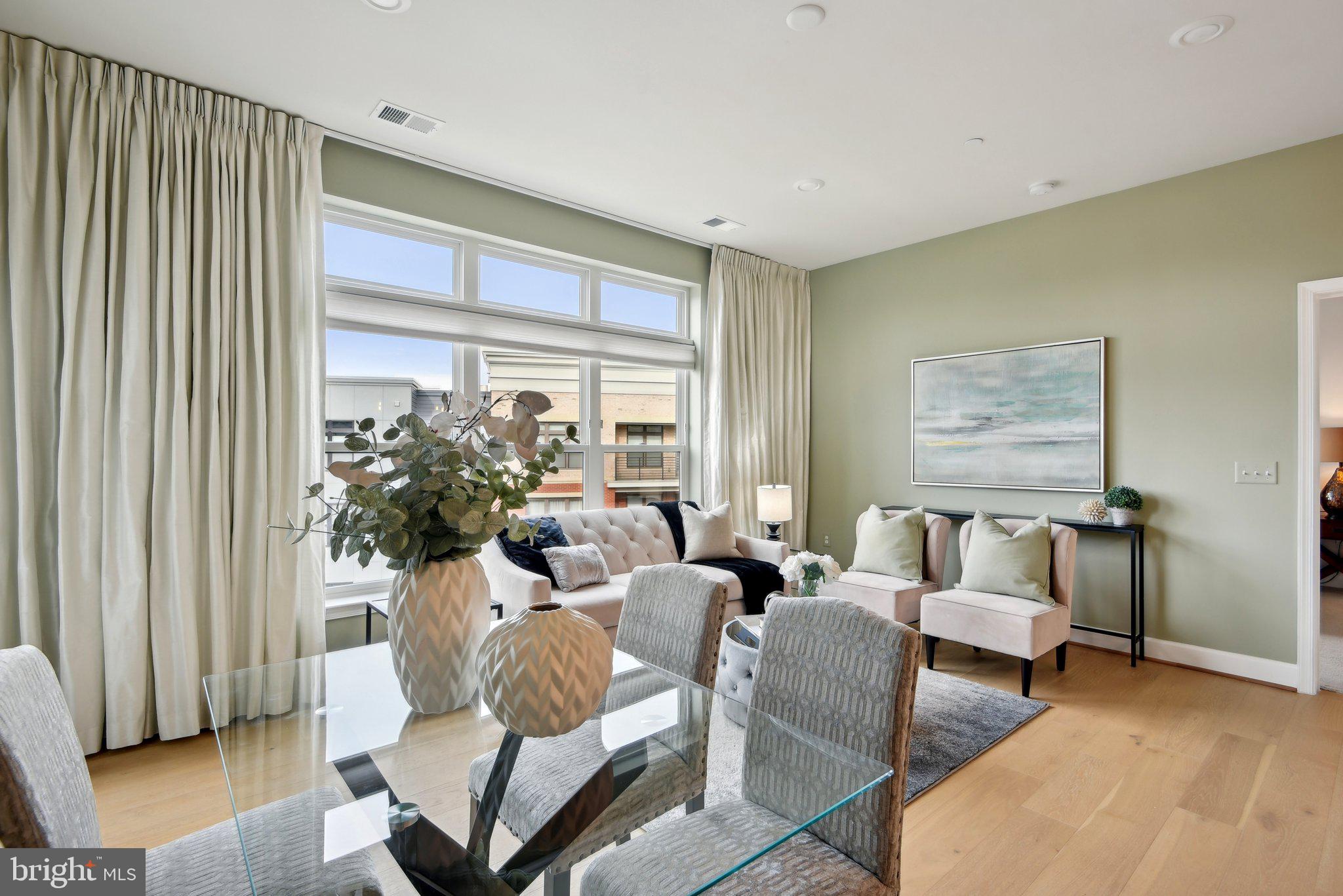 THE ATRIUM AT METROWEST - Residential