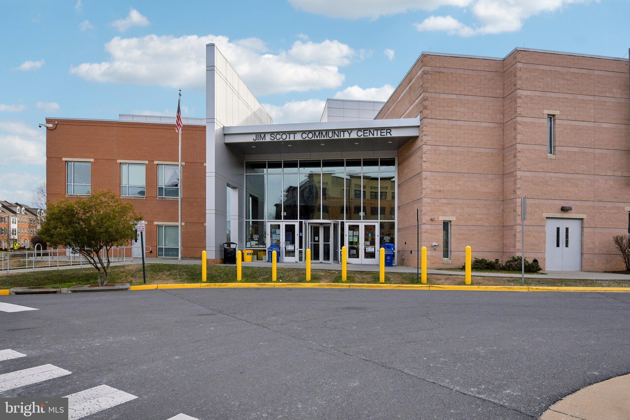 THE ATRIUM AT METROWEST - Residential