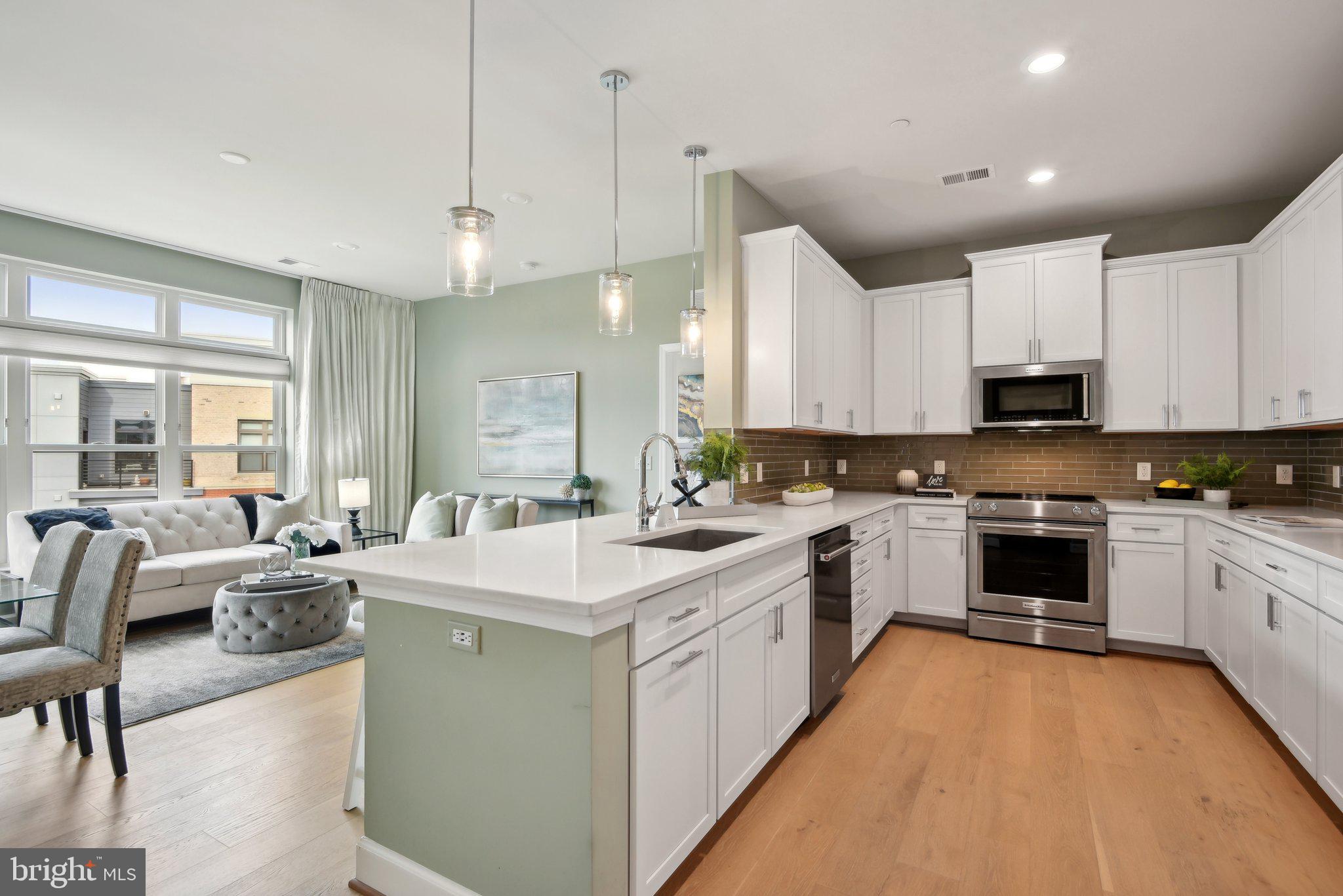 THE ATRIUM AT METROWEST - Residential