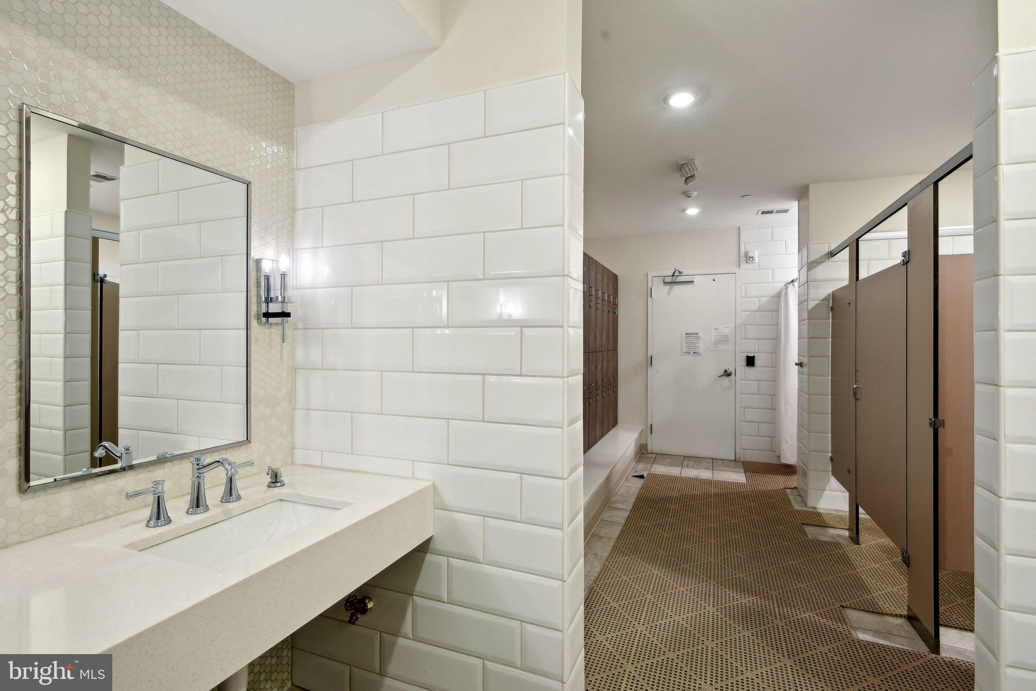 THE ATRIUM AT METROWEST - Residential