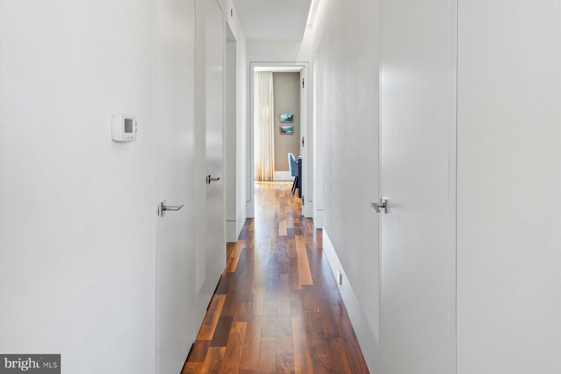 WASHINGTON SQ WEST - Residential