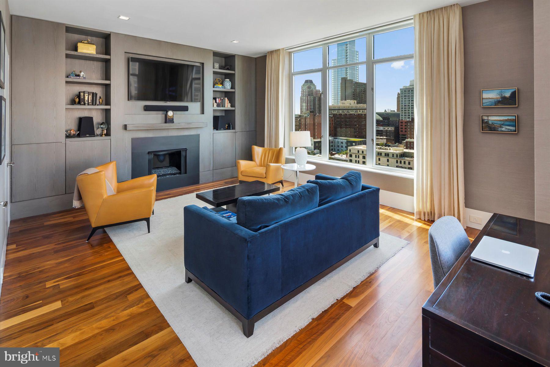 WASHINGTON SQ WEST - Residential