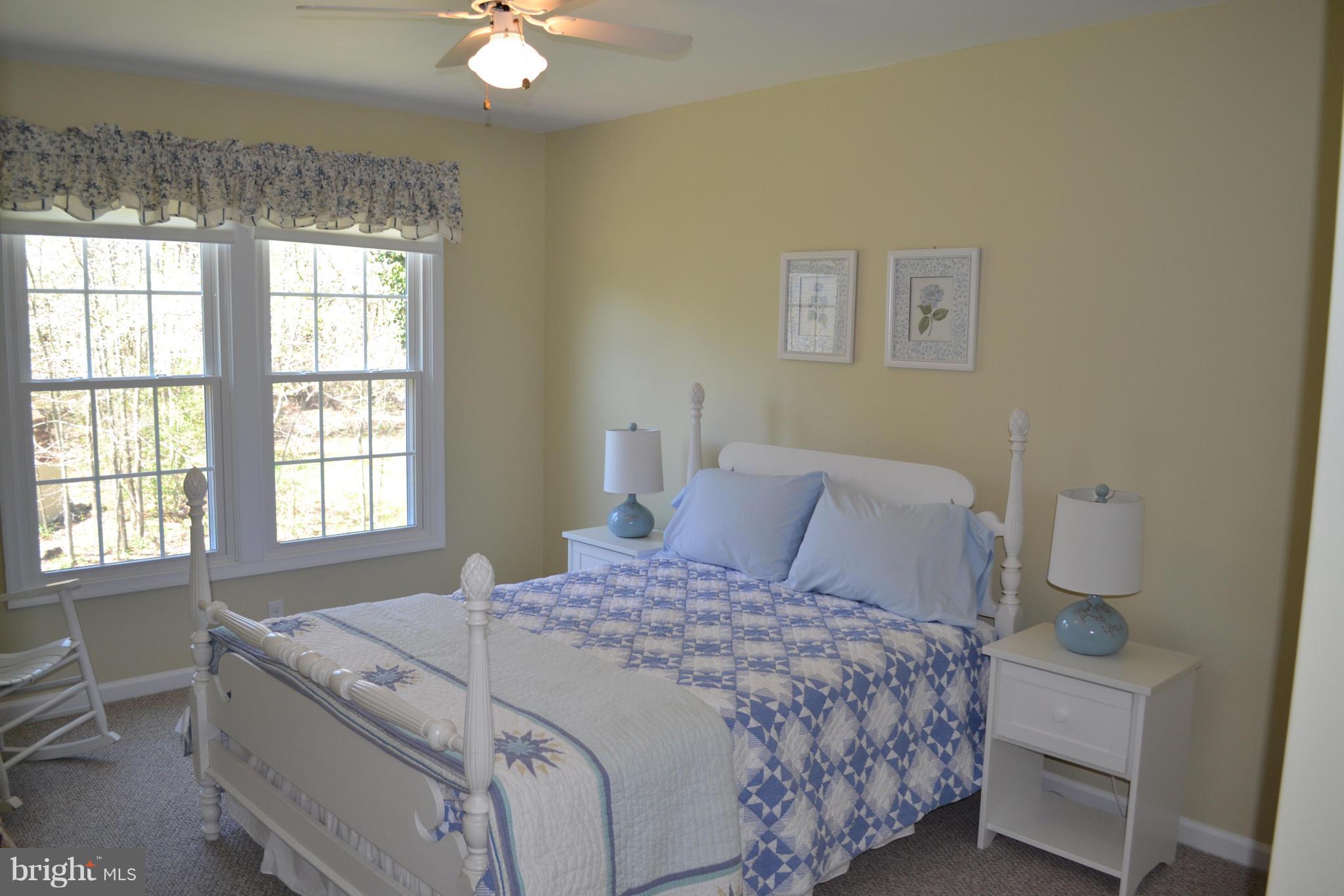 ARGYLE HILLS - Residential