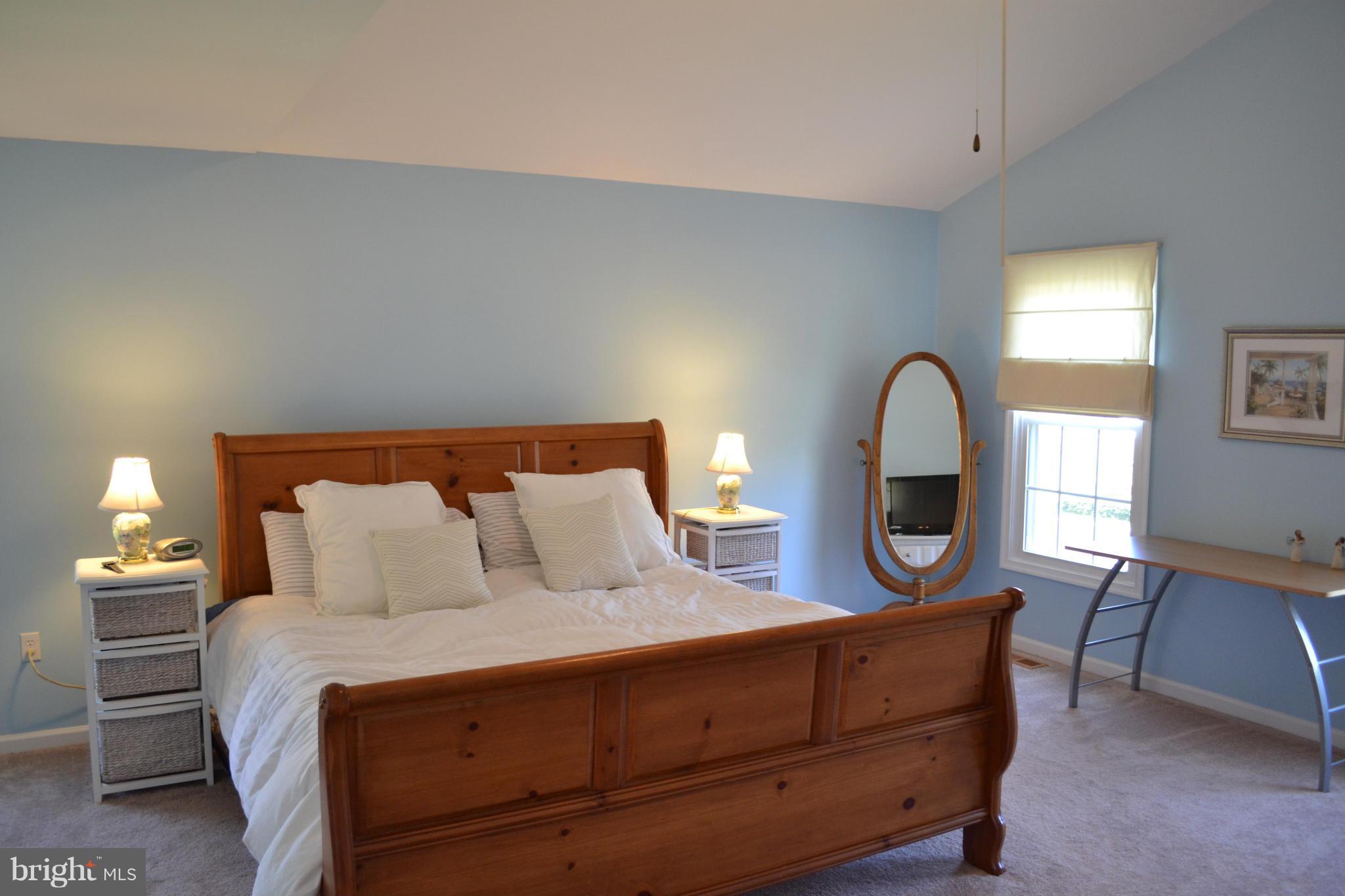 ARGYLE HILLS - Residential