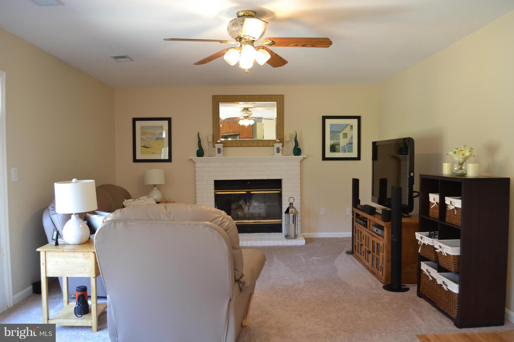 ARGYLE HILLS - Residential