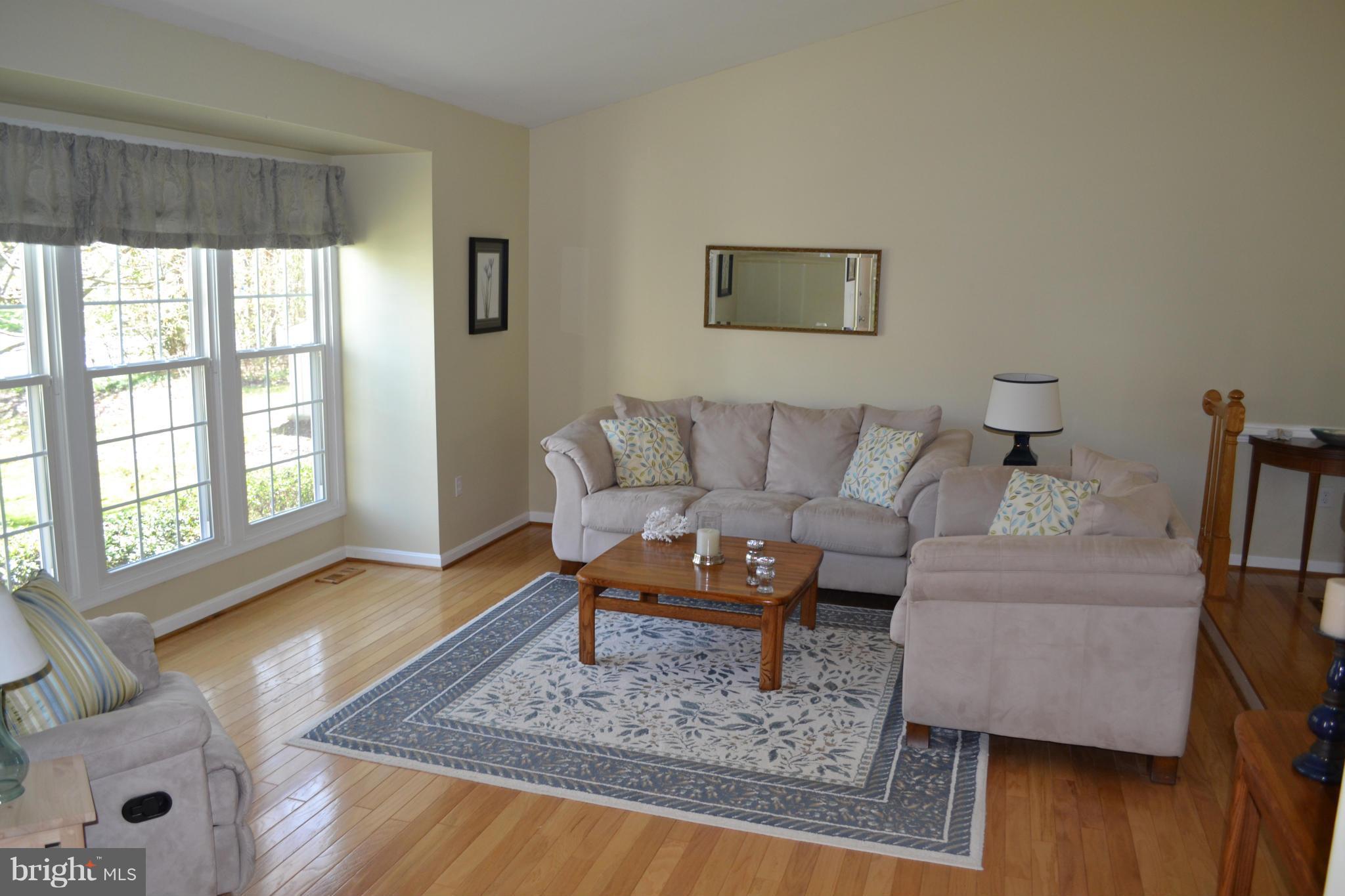 ARGYLE HILLS - Residential