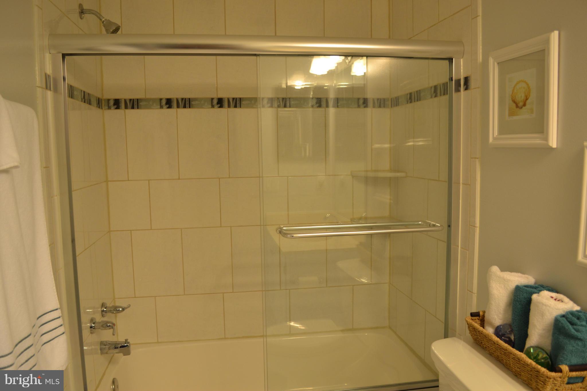 ARGYLE HILLS - Residential