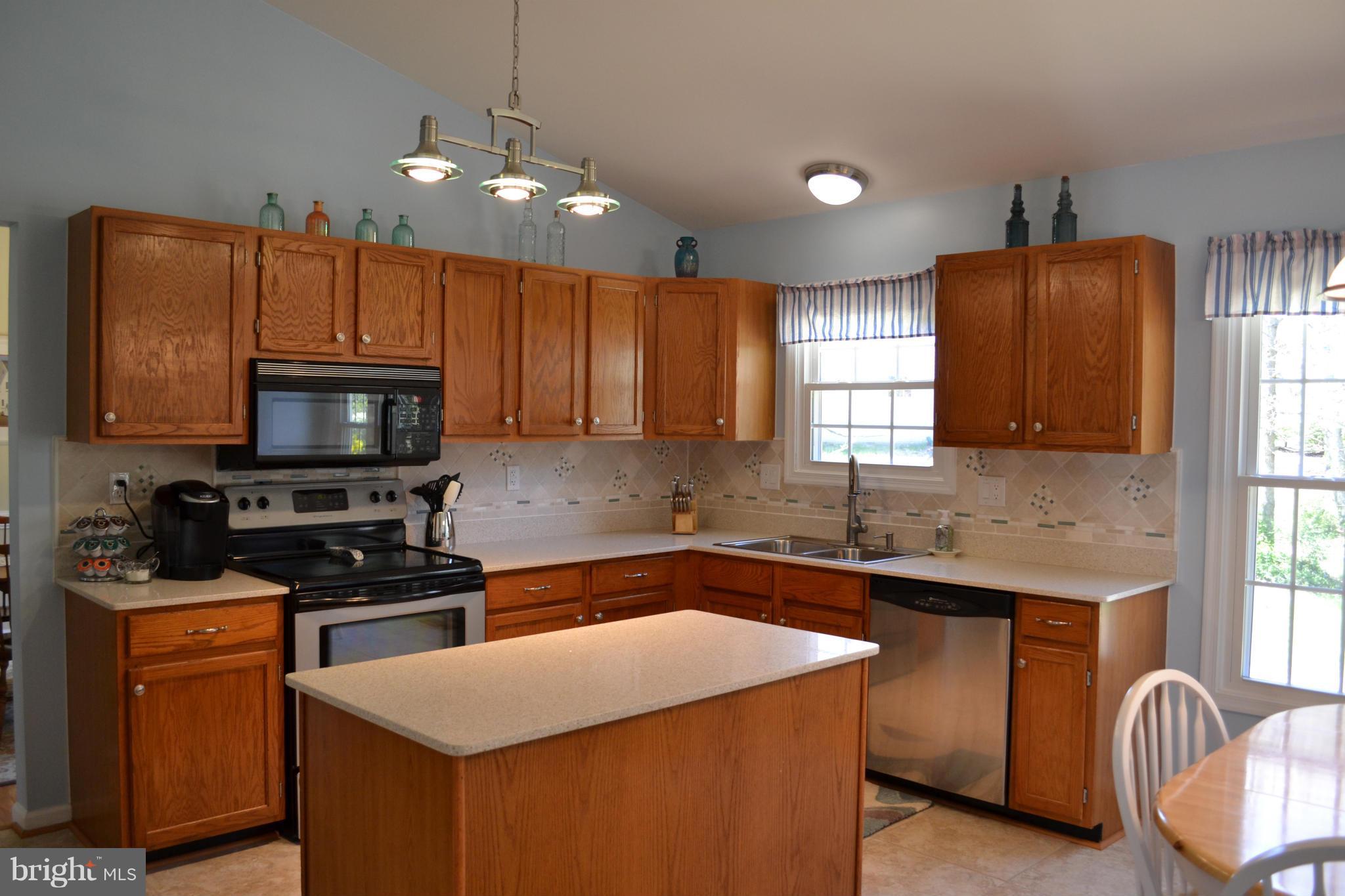 ARGYLE HILLS - Residential