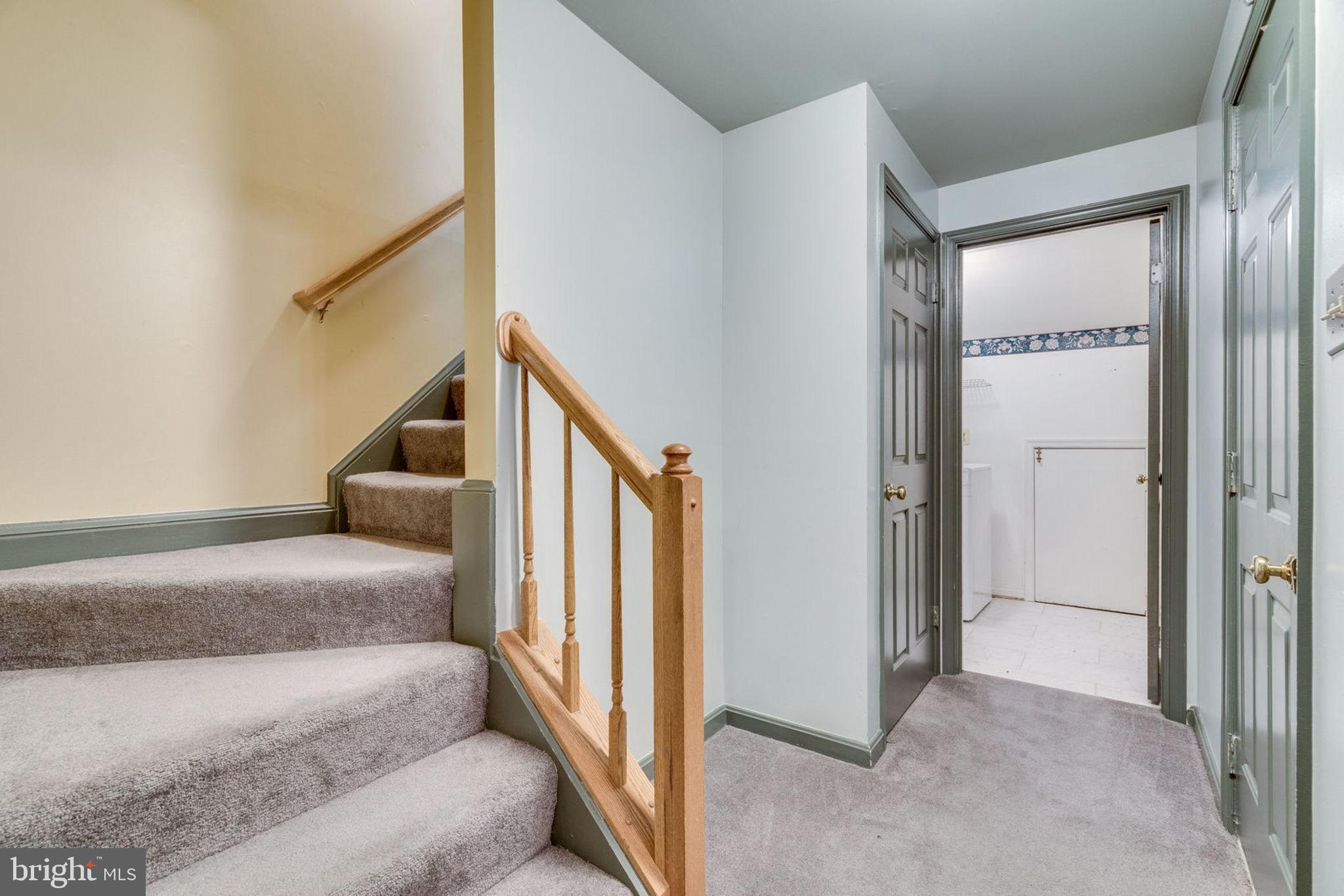 THE TOWNS OF OCCOQUAN MI - Residential Lease