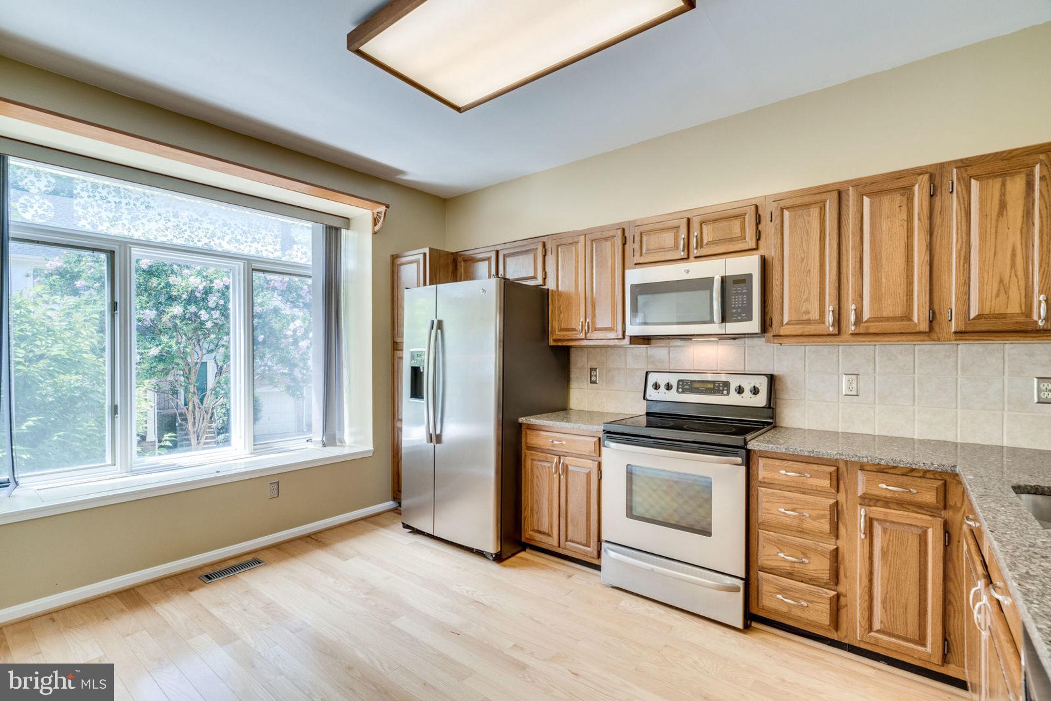 THE TOWNS OF OCCOQUAN MI - Residential Lease