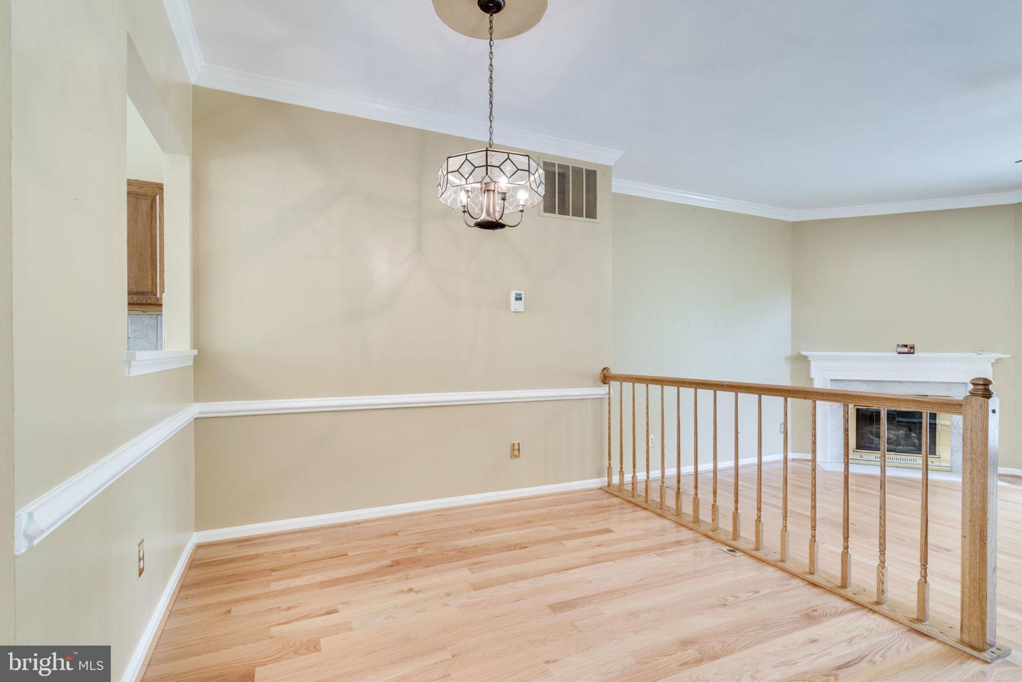 THE TOWNS OF OCCOQUAN MI - Residential Lease