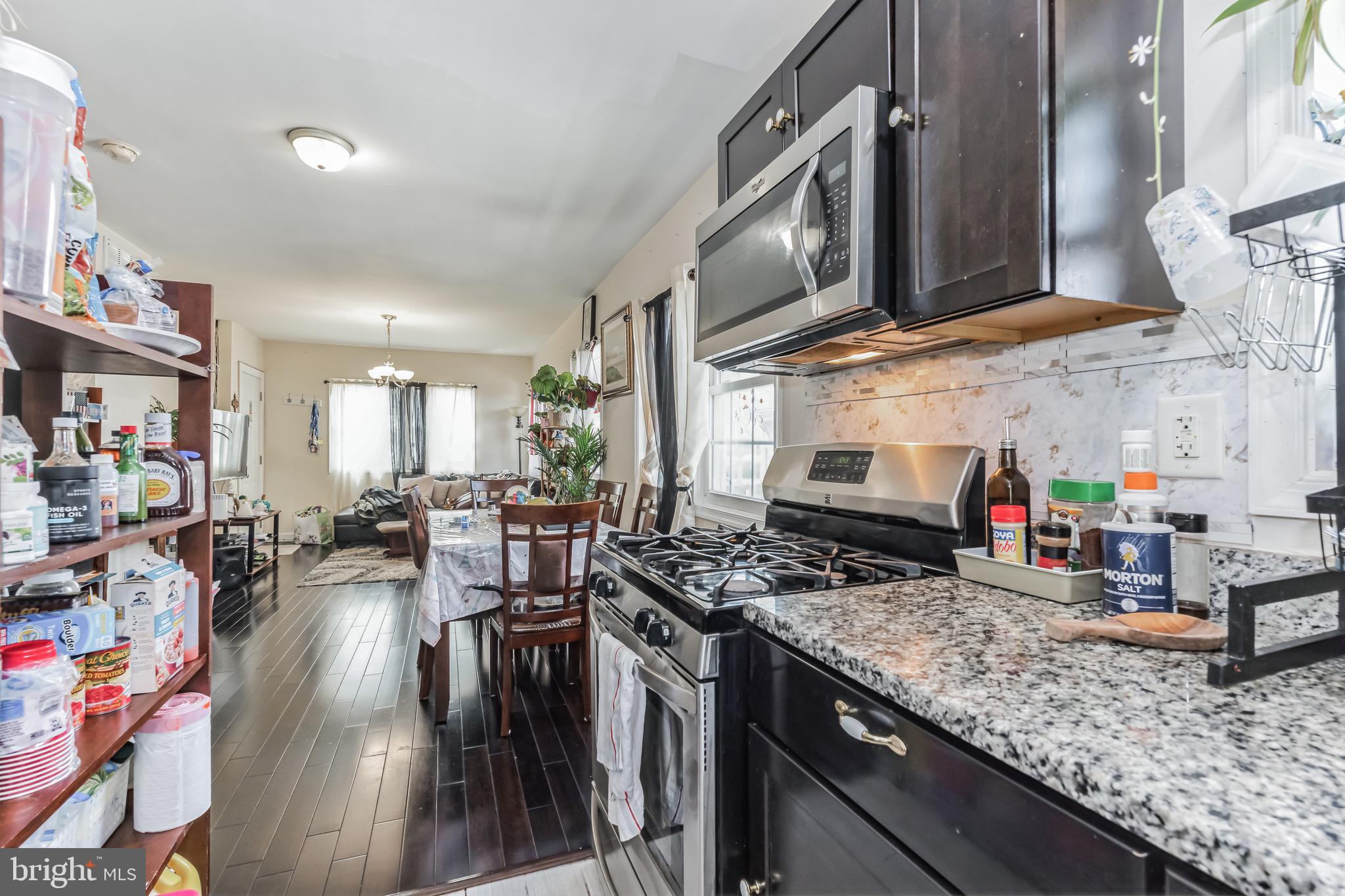 BRENTWOOD - Residential