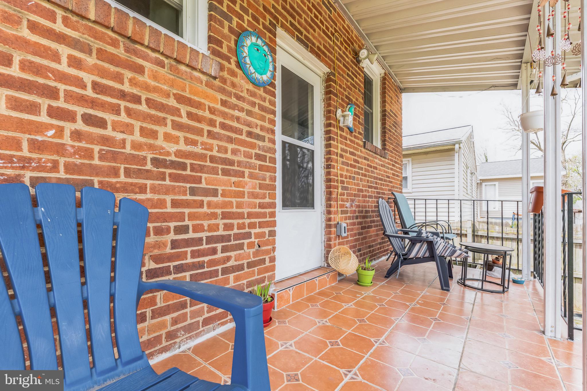 BRENTWOOD - Residential