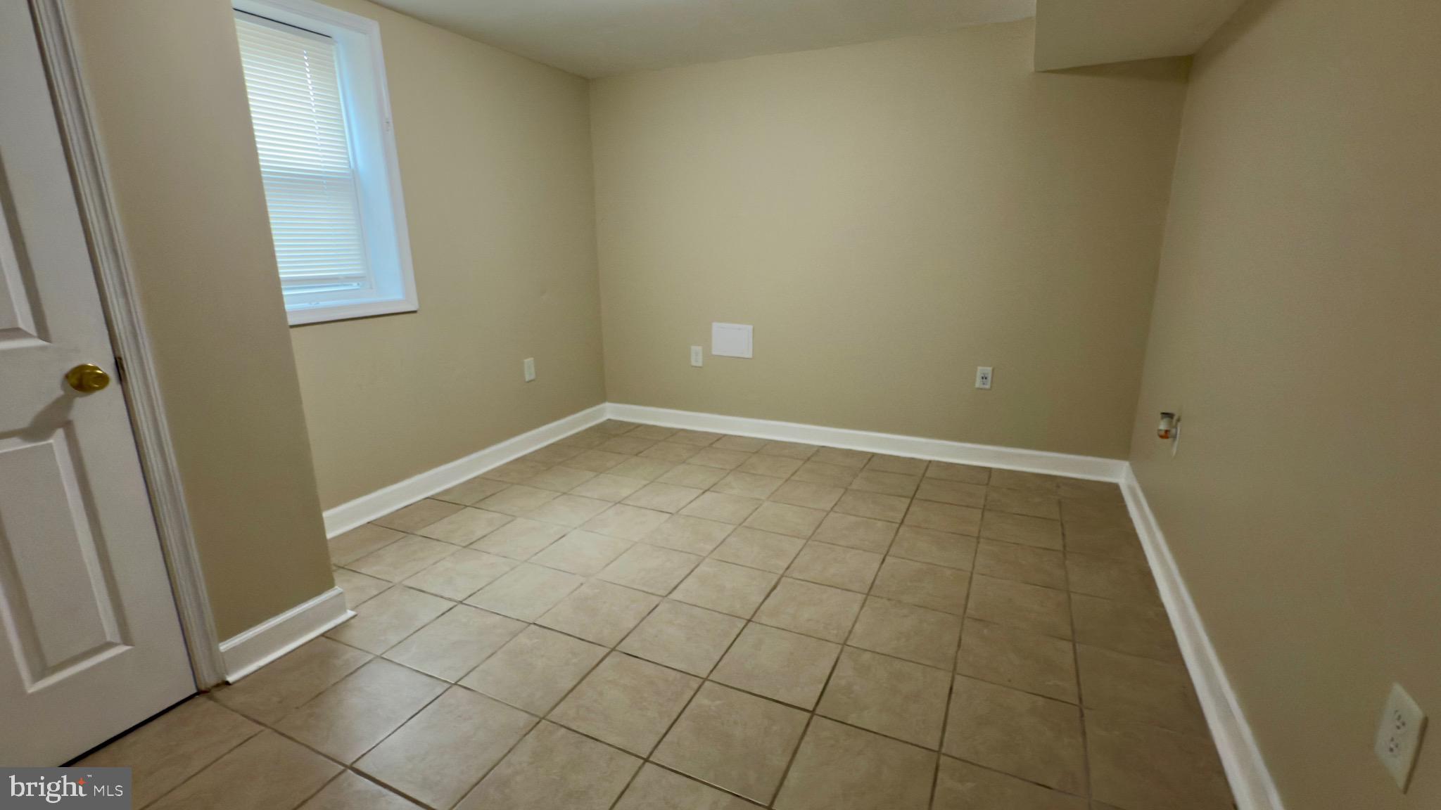 BRENTWOOD - Residential