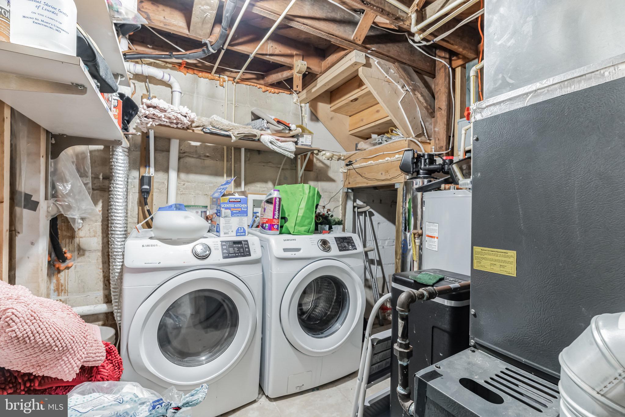 BRENTWOOD - Residential