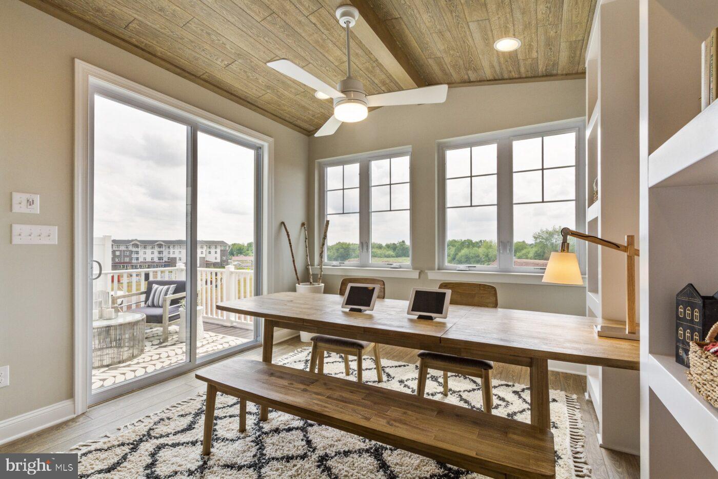 STERLING WALK - Residential