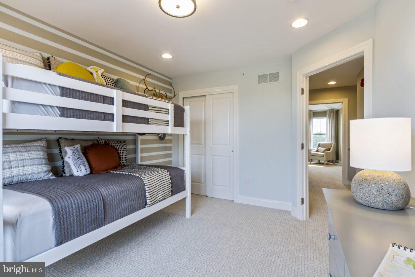 STERLING WALK - Residential