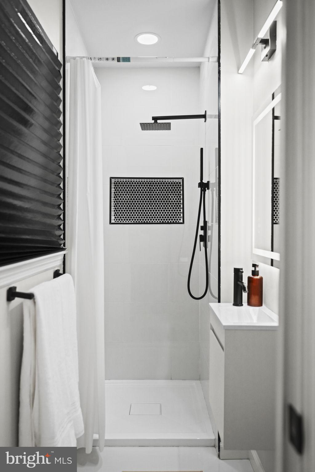 CONSHOHOCKEN - Residential