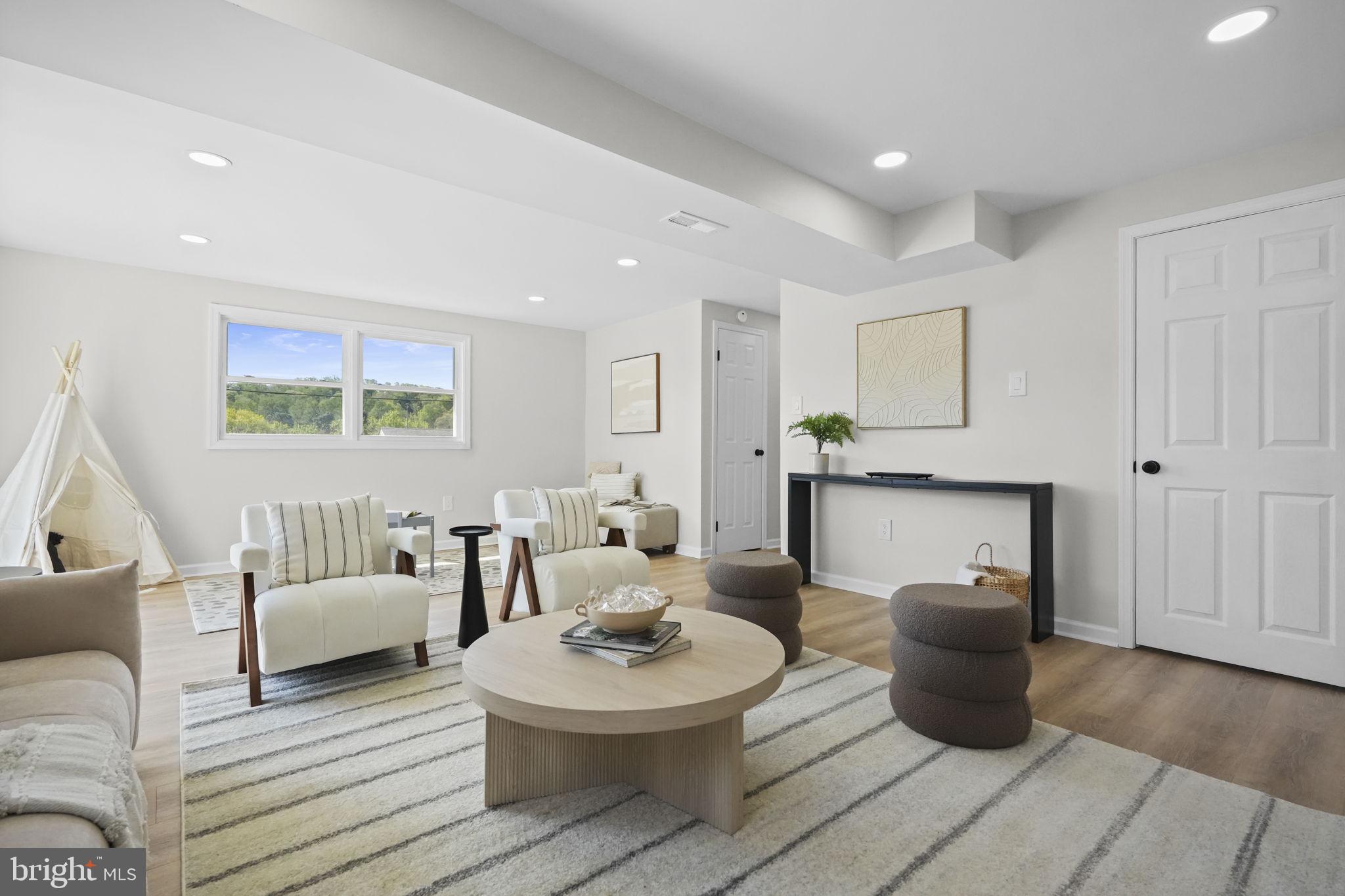 CONSHOHOCKEN - Residential