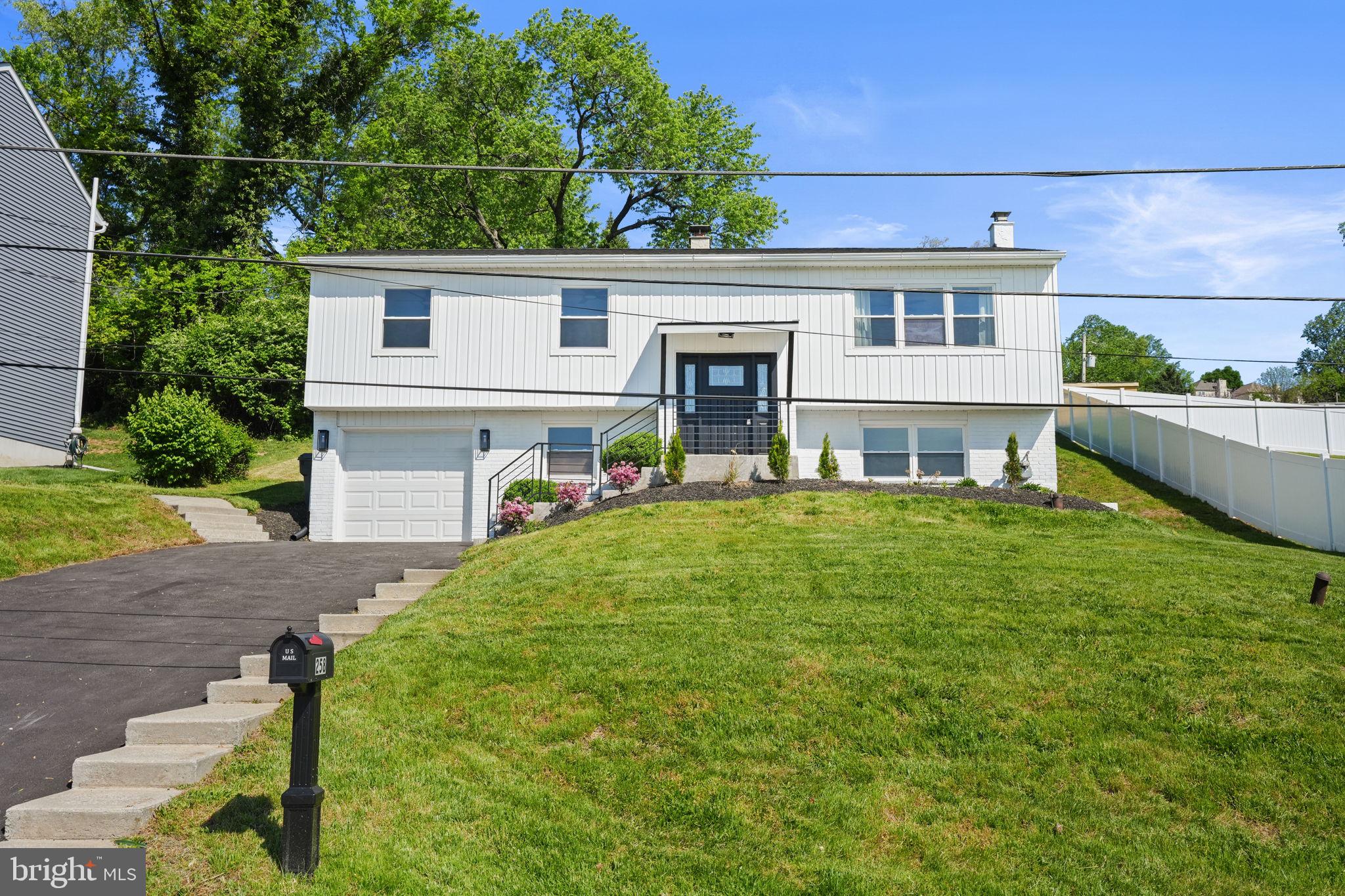 CONSHOHOCKEN - Residential