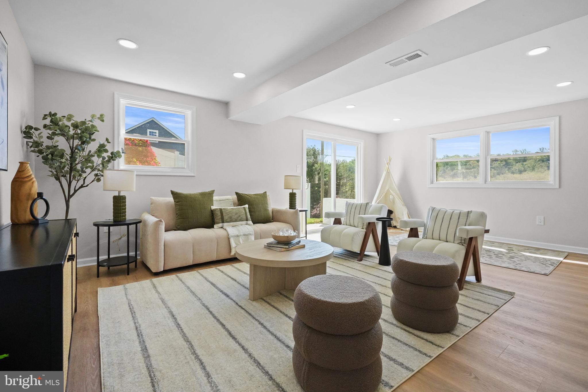CONSHOHOCKEN - Residential