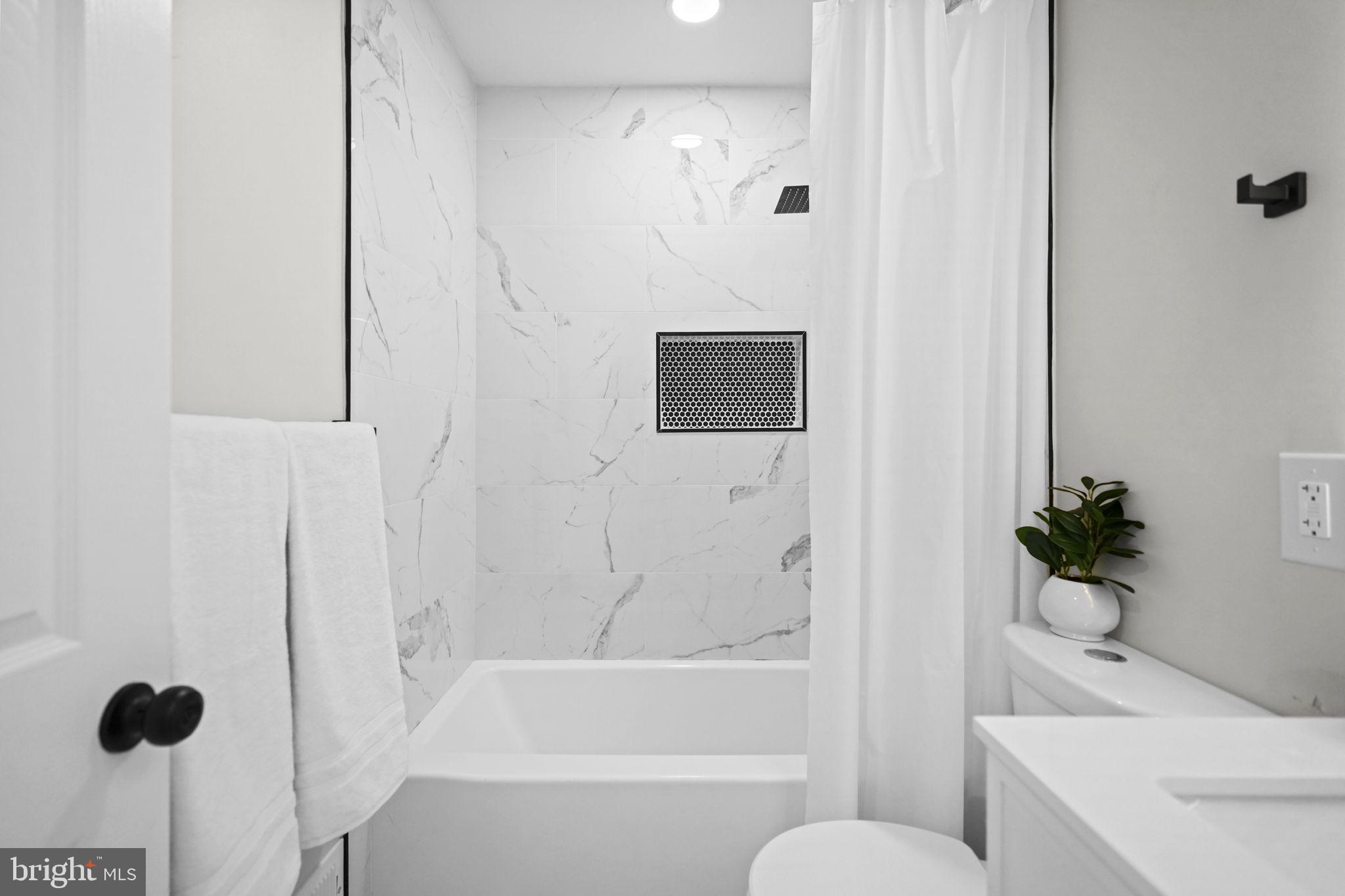 CONSHOHOCKEN - Residential