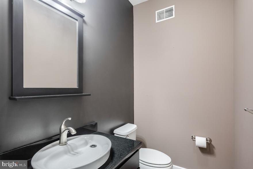 GRADUATE HOSPITAL - Residential Lease