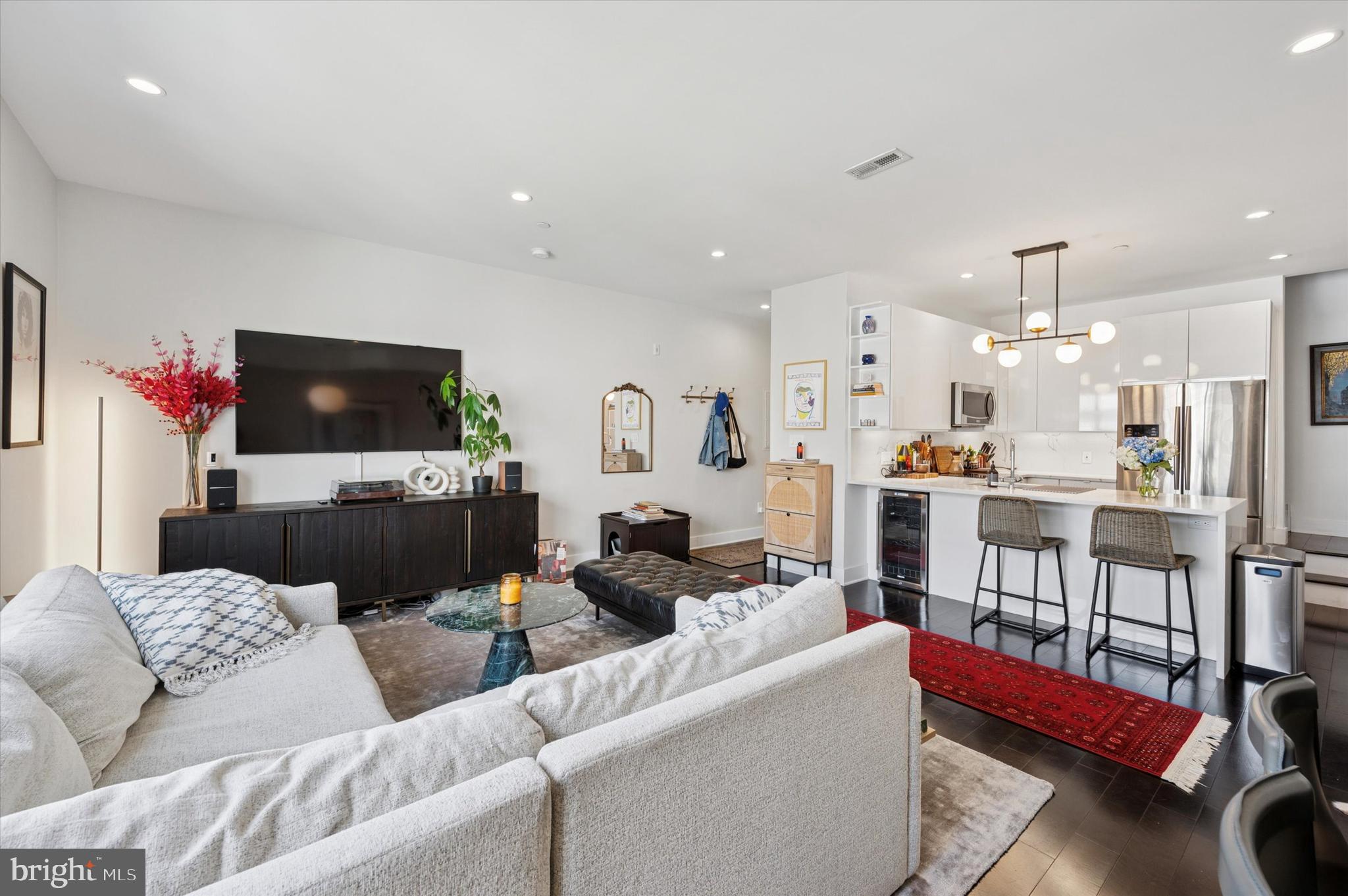 GRADUATE HOSPITAL - Residential Lease