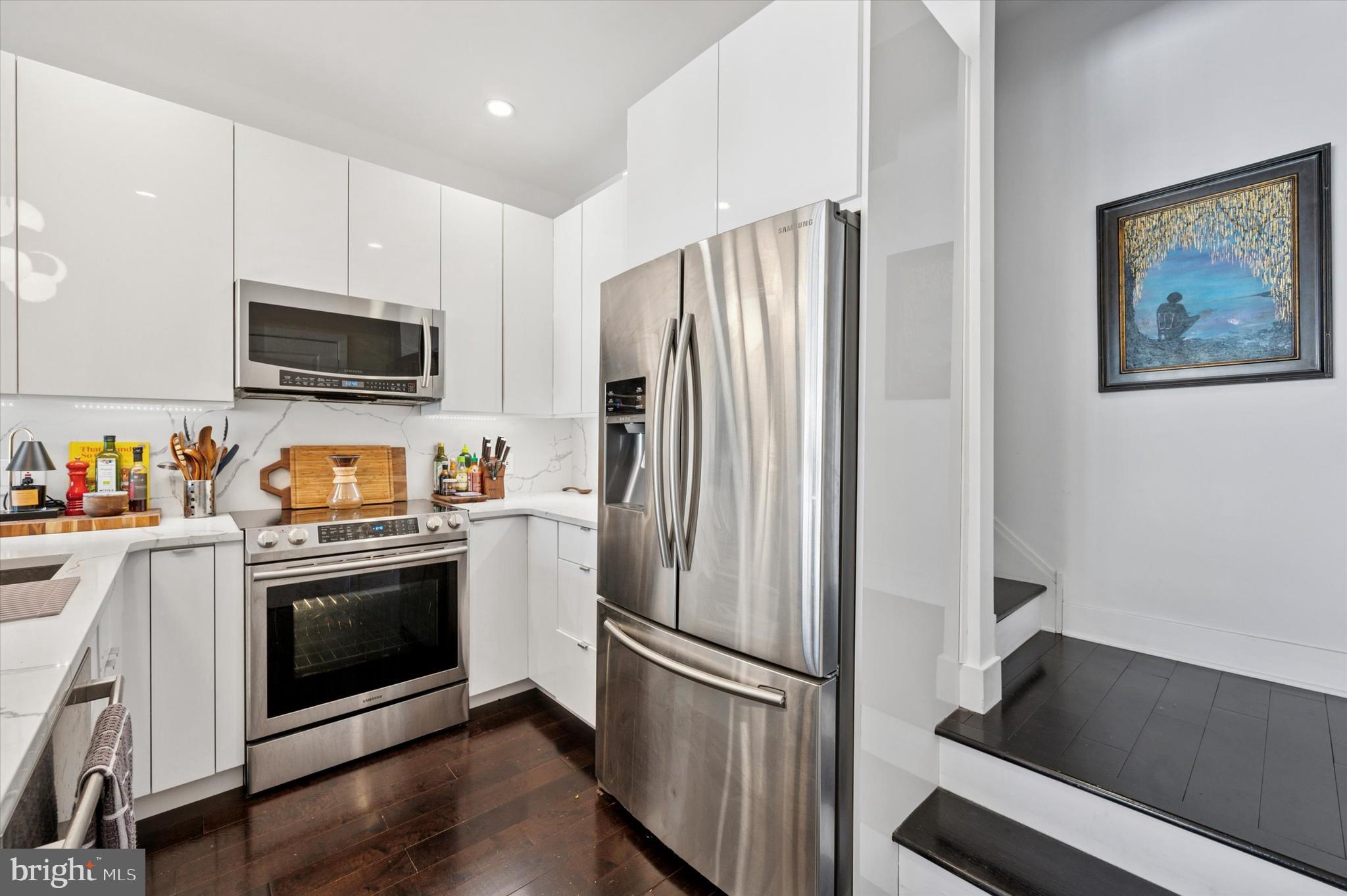 GRADUATE HOSPITAL - Residential Lease