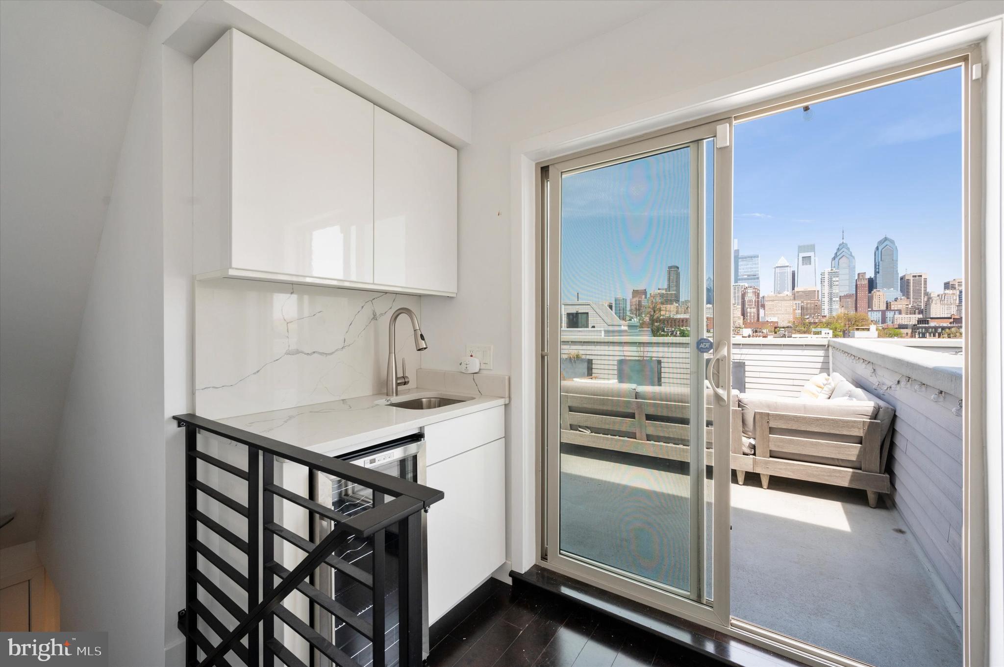 GRADUATE HOSPITAL - Residential Lease