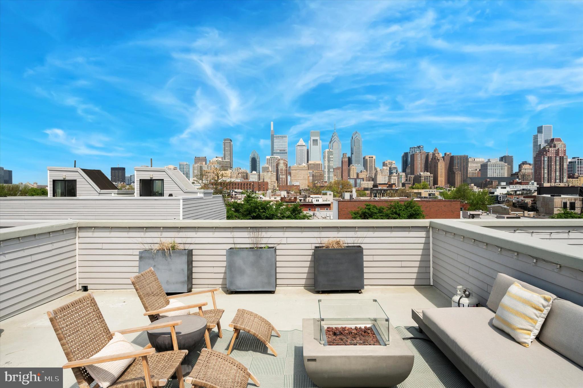 GRADUATE HOSPITAL - Residential Lease