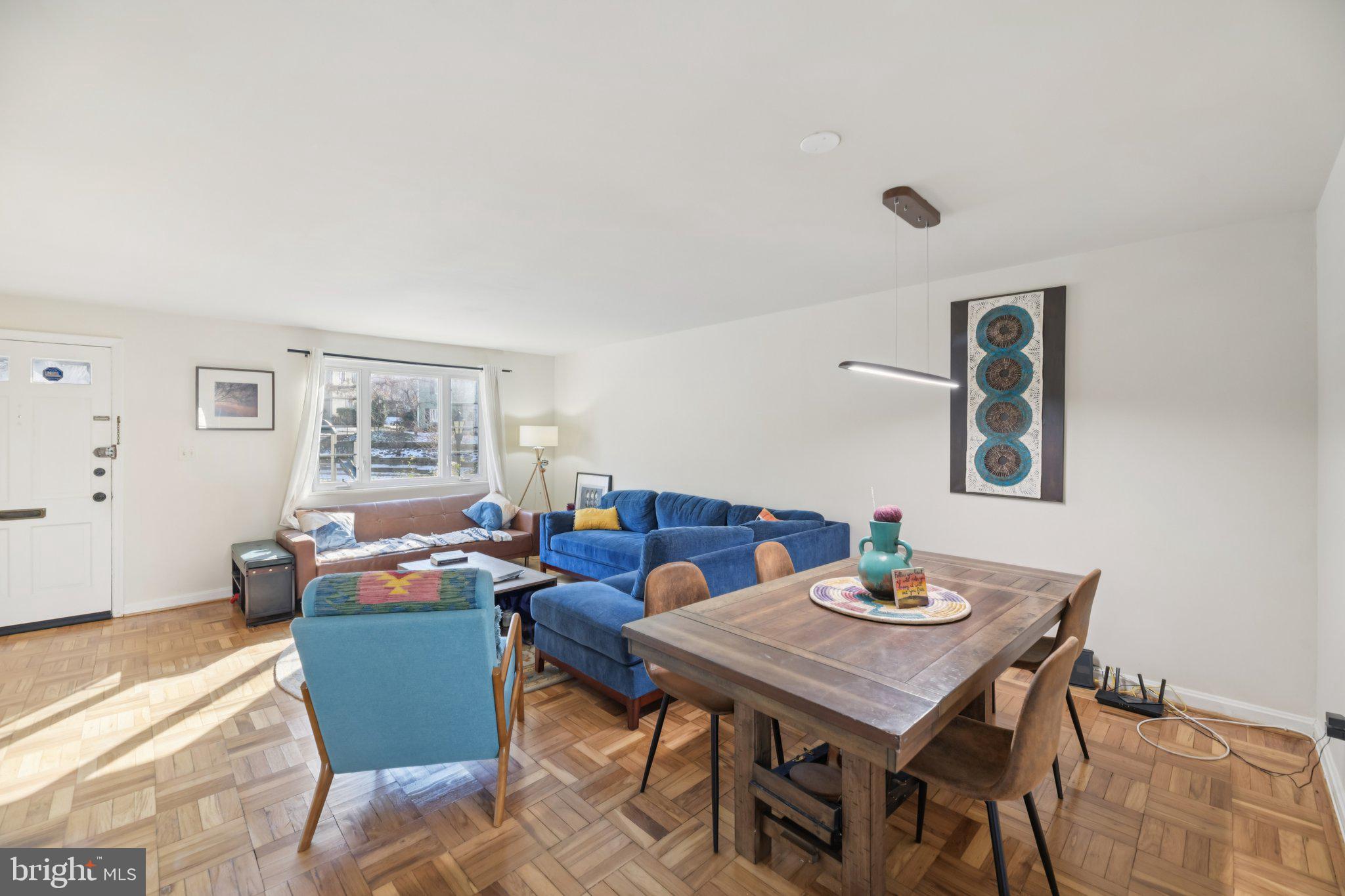 GLEN BRIAR - Residential