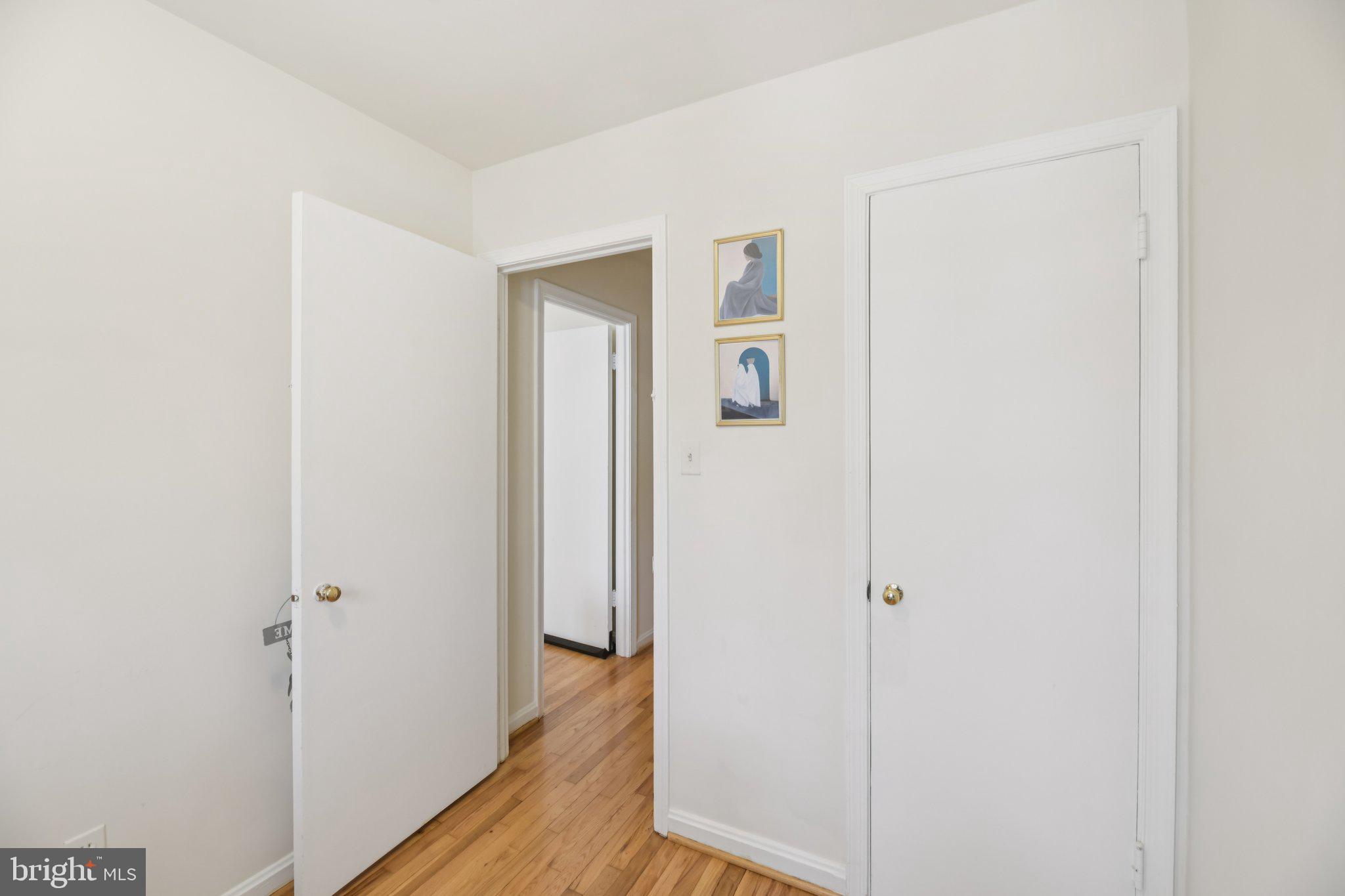 GLEN BRIAR - Residential