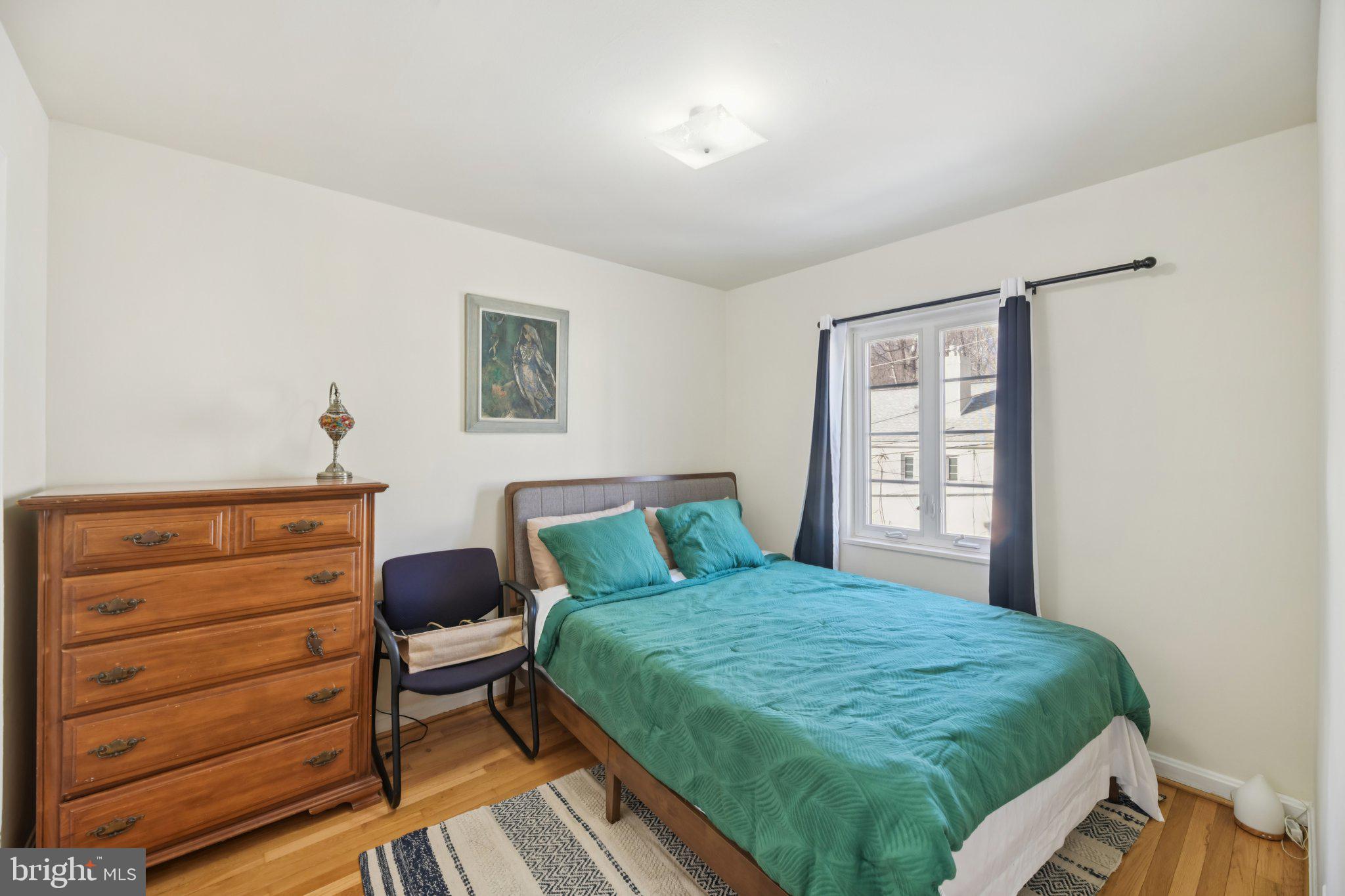 GLEN BRIAR - Residential