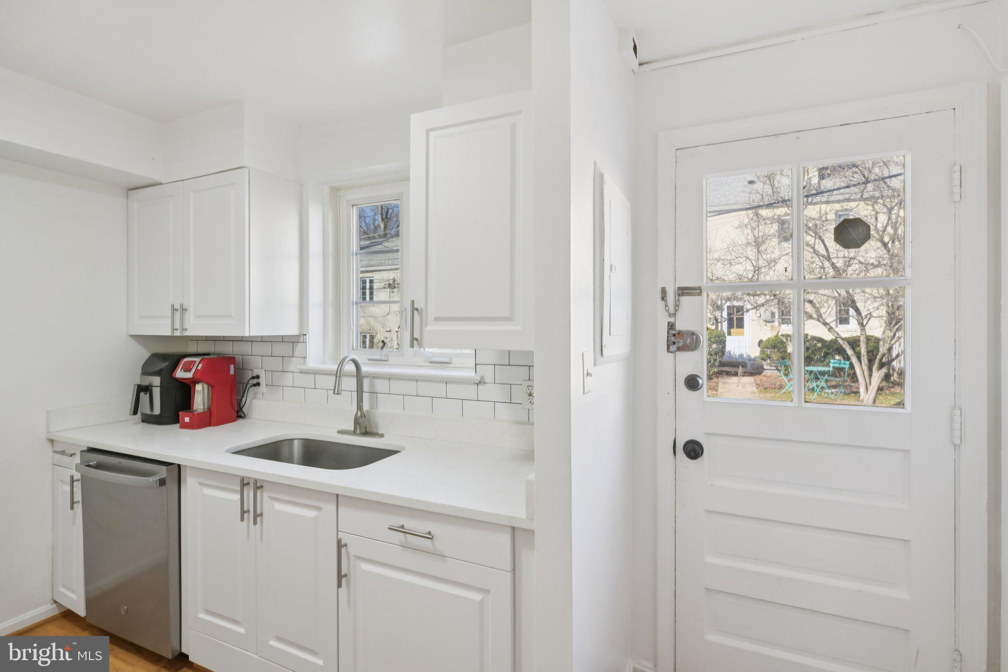 GLEN BRIAR - Residential