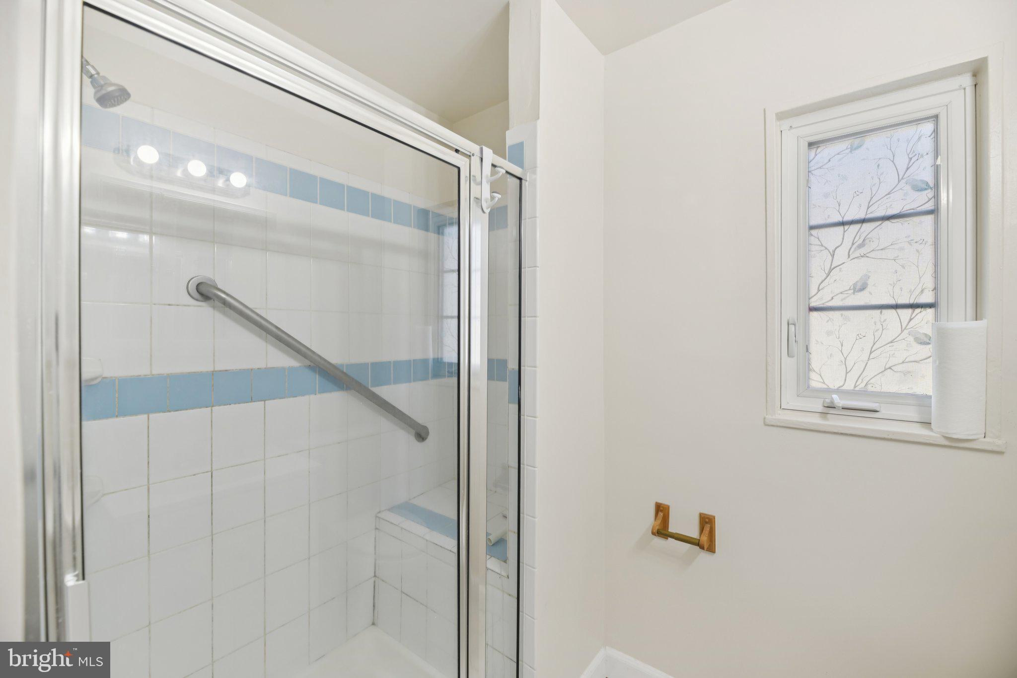 GLEN BRIAR - Residential