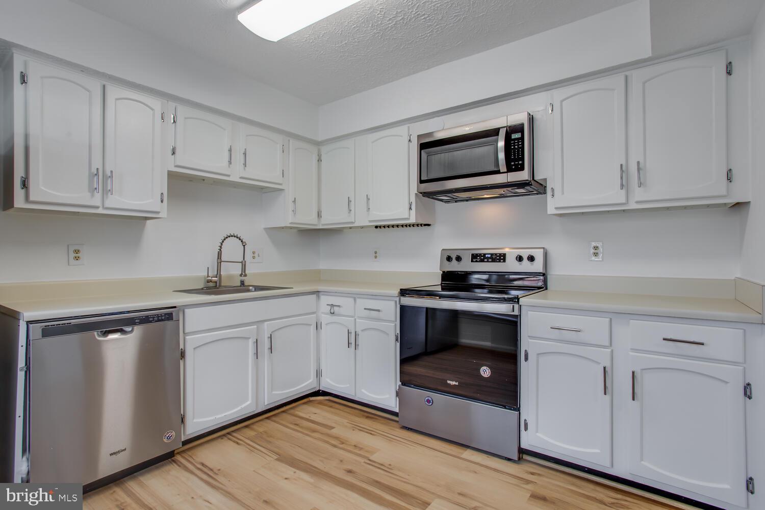 JEFFERSON GREEN - Residential Lease