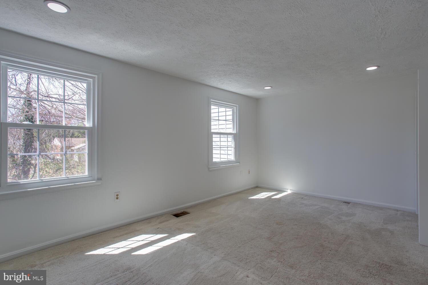 JEFFERSON GREEN - Residential Lease