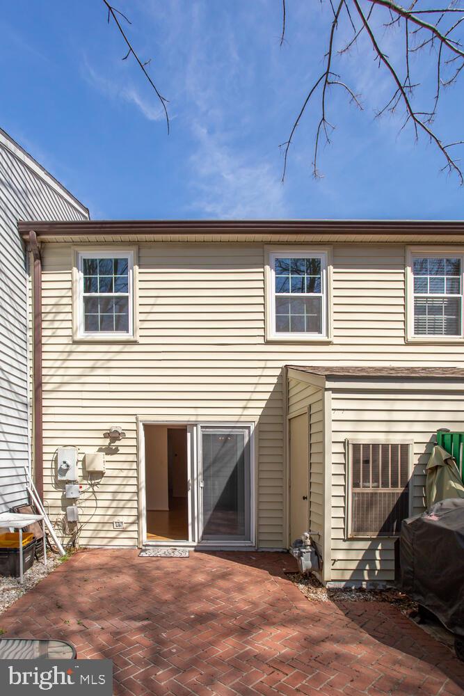 JEFFERSON GREEN - Residential Lease