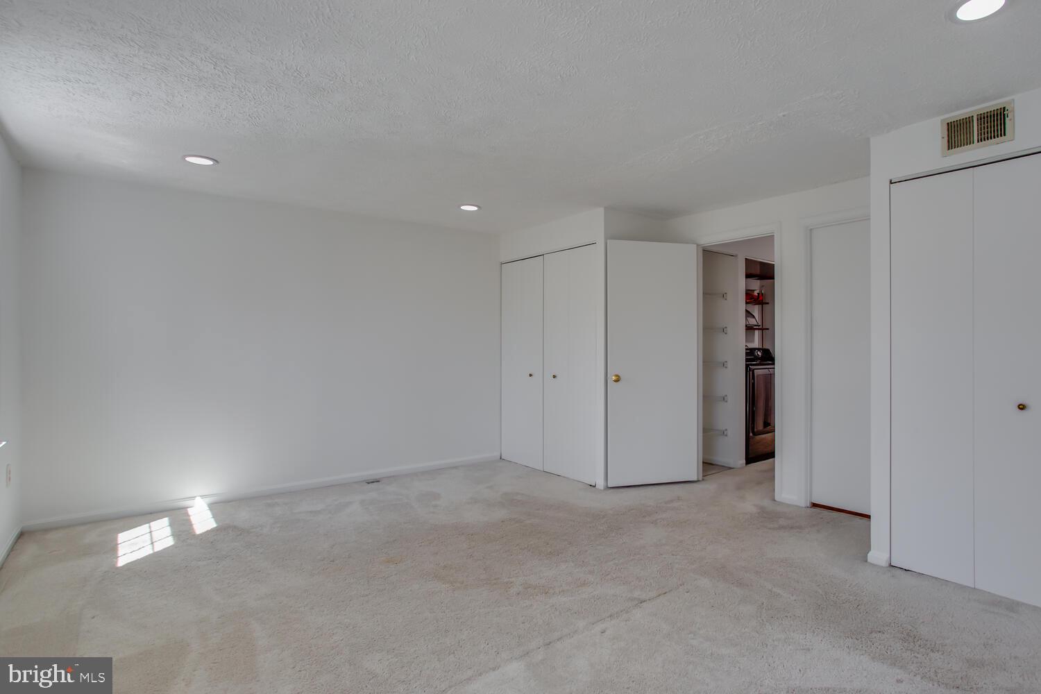 JEFFERSON GREEN - Residential Lease