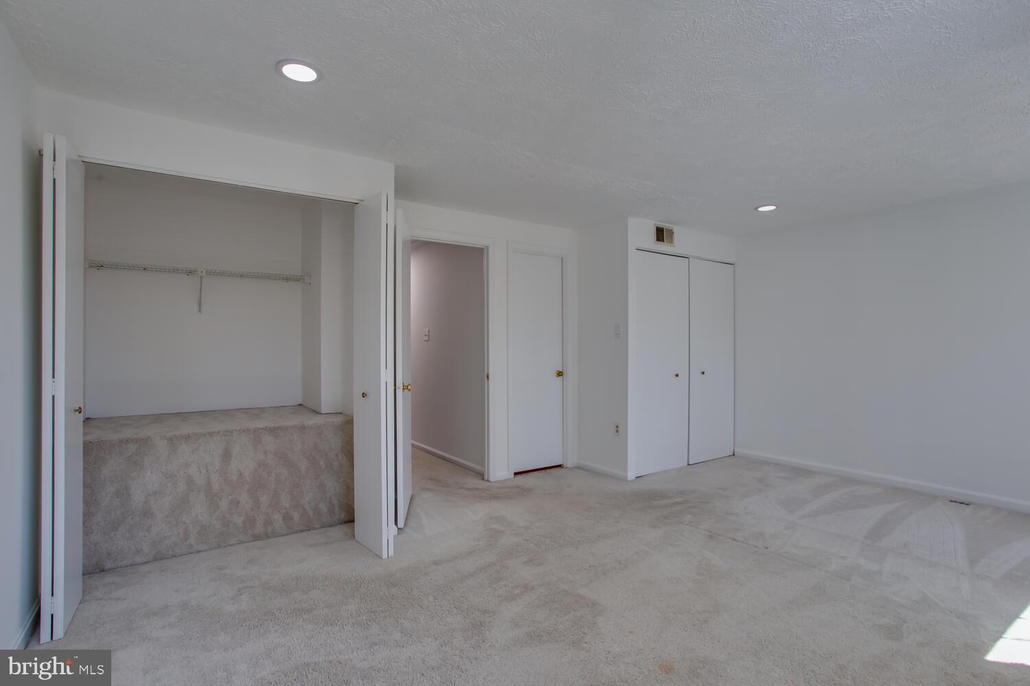 JEFFERSON GREEN - Residential Lease