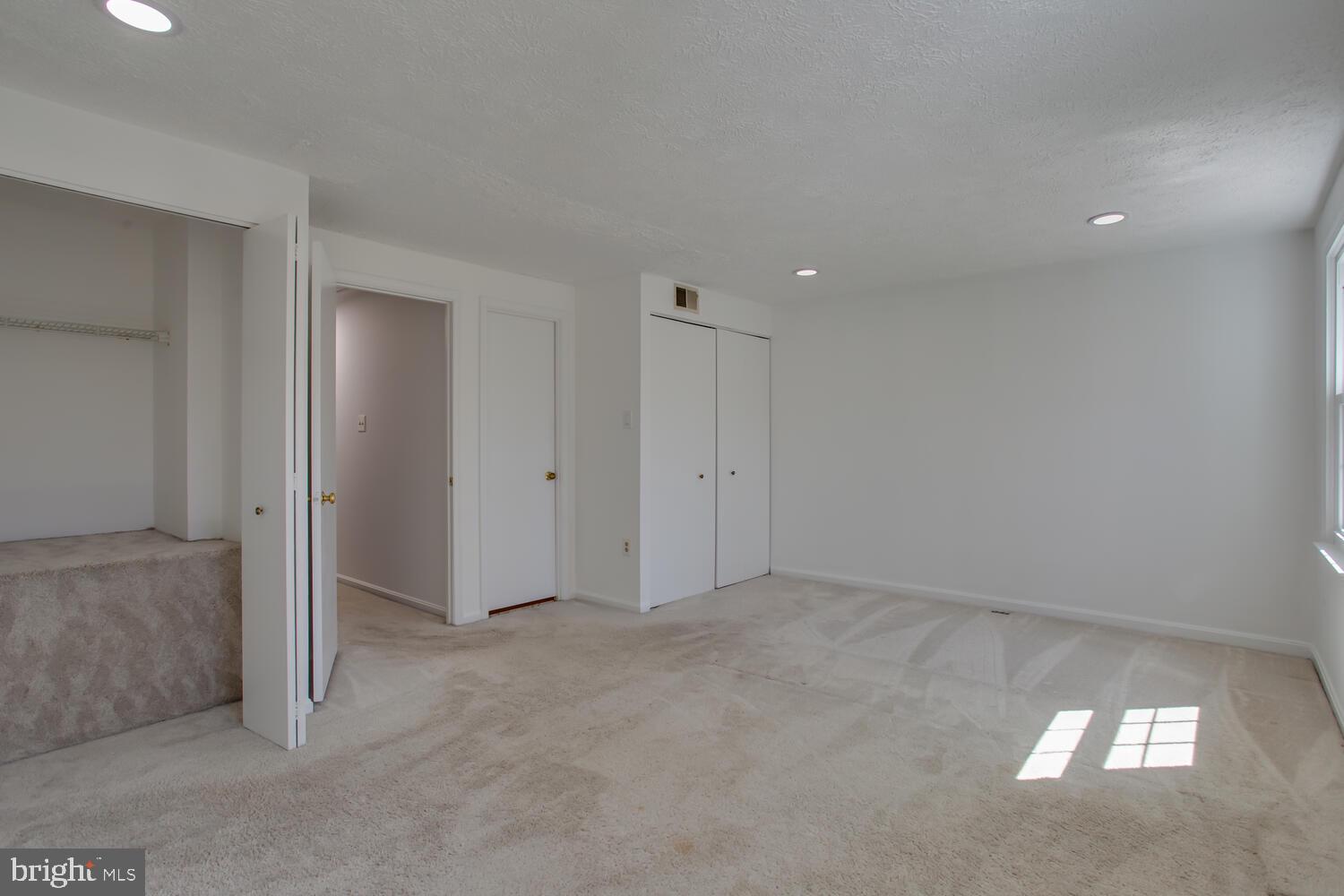 JEFFERSON GREEN - Residential Lease