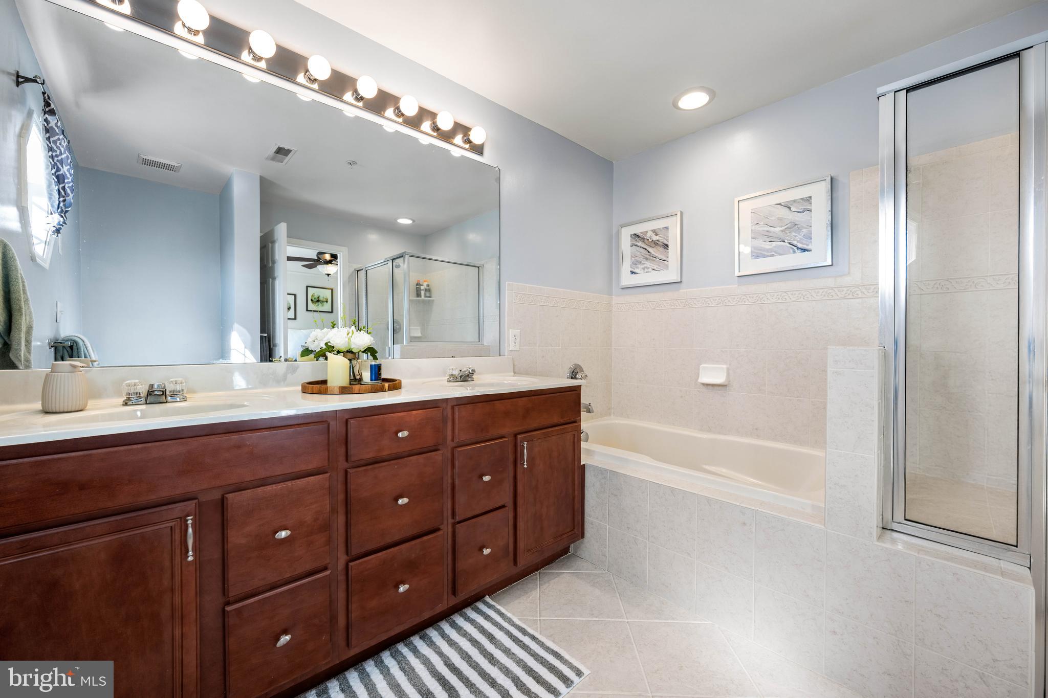 THE LANDINGS - Residential