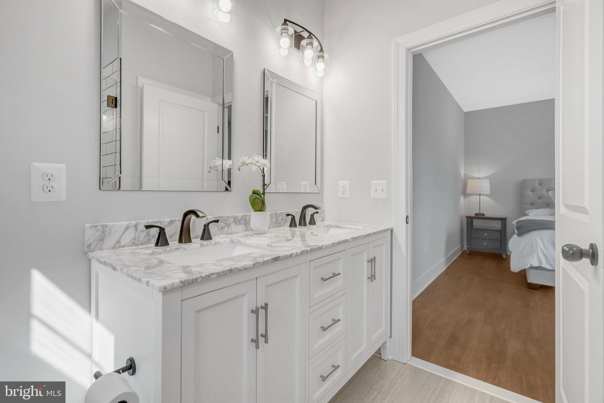 BULL RUN MOUNTAIN - Residential