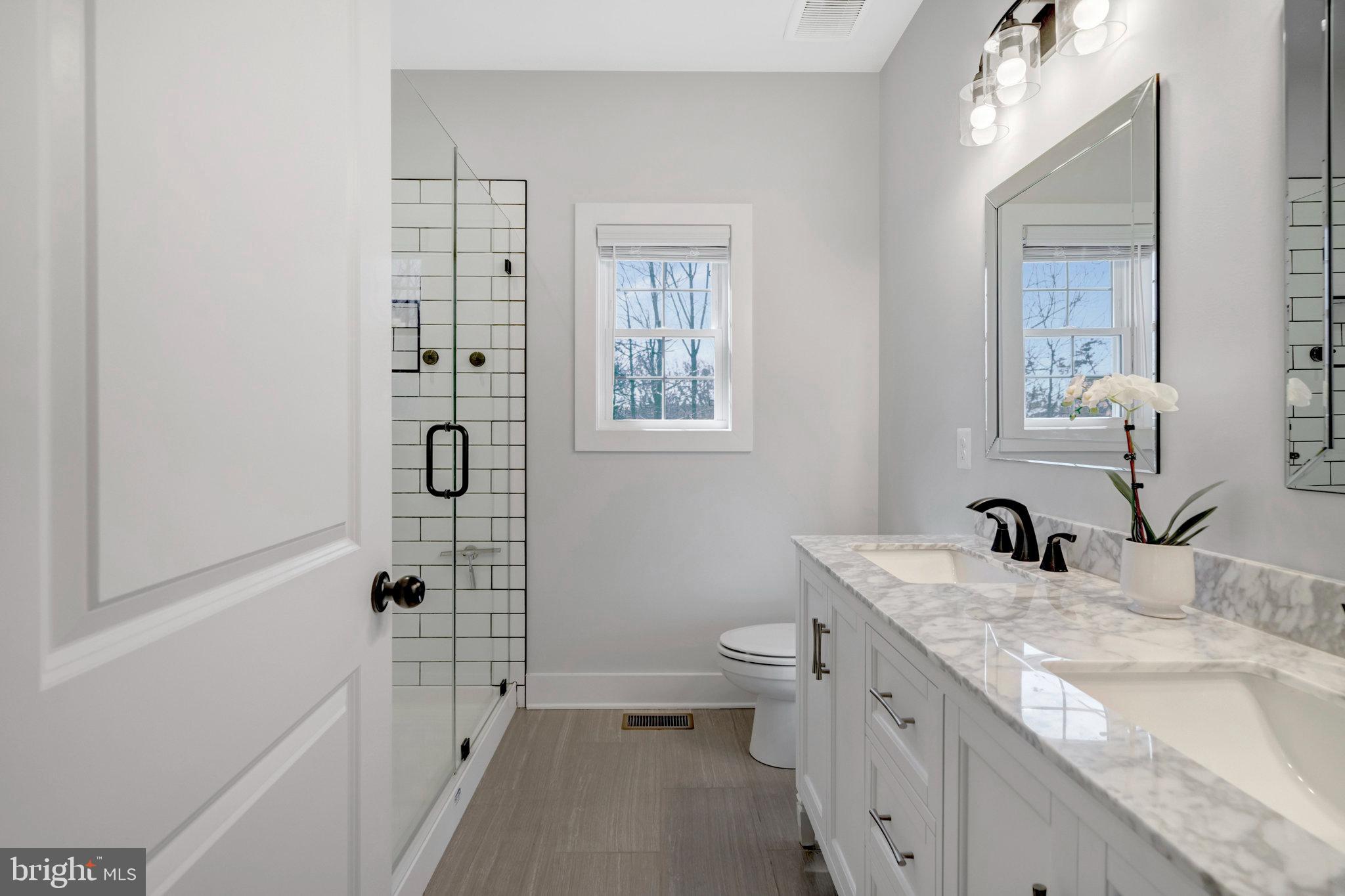 BULL RUN MOUNTAIN - Residential