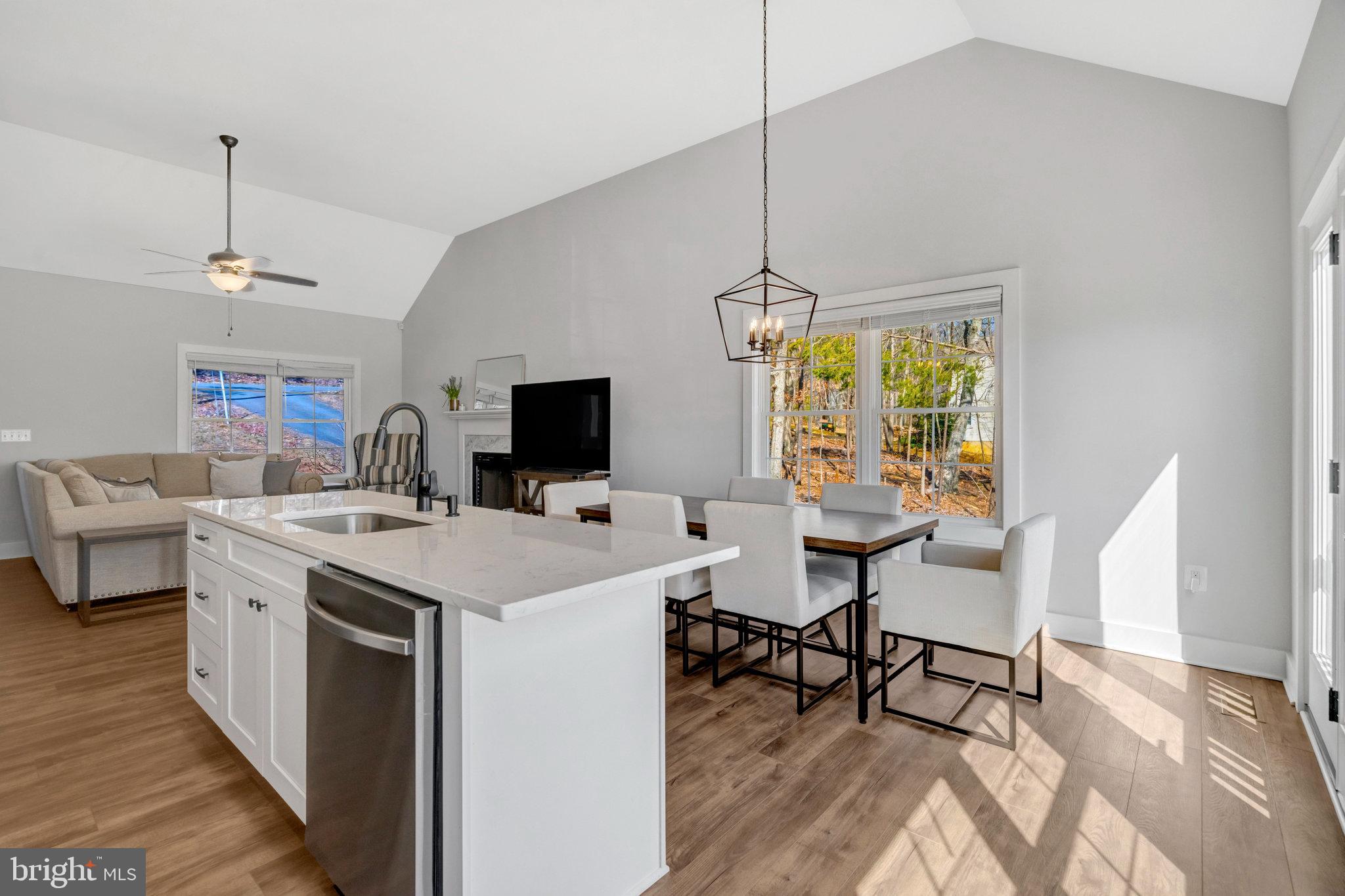 BULL RUN MOUNTAIN - Residential