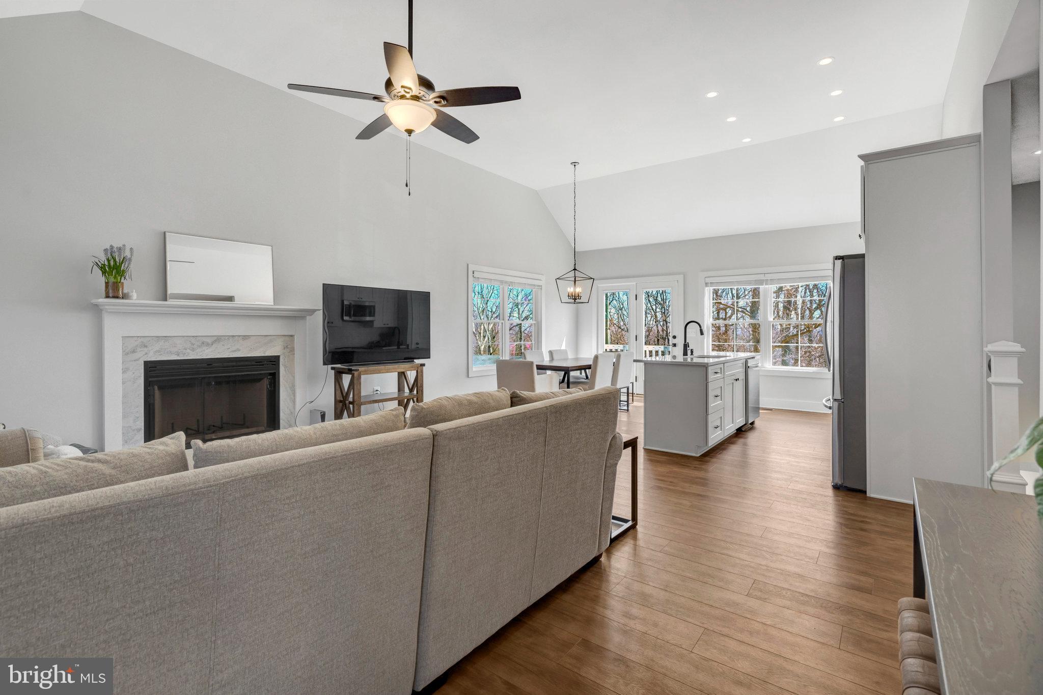 2919 MARTIN TERRACE