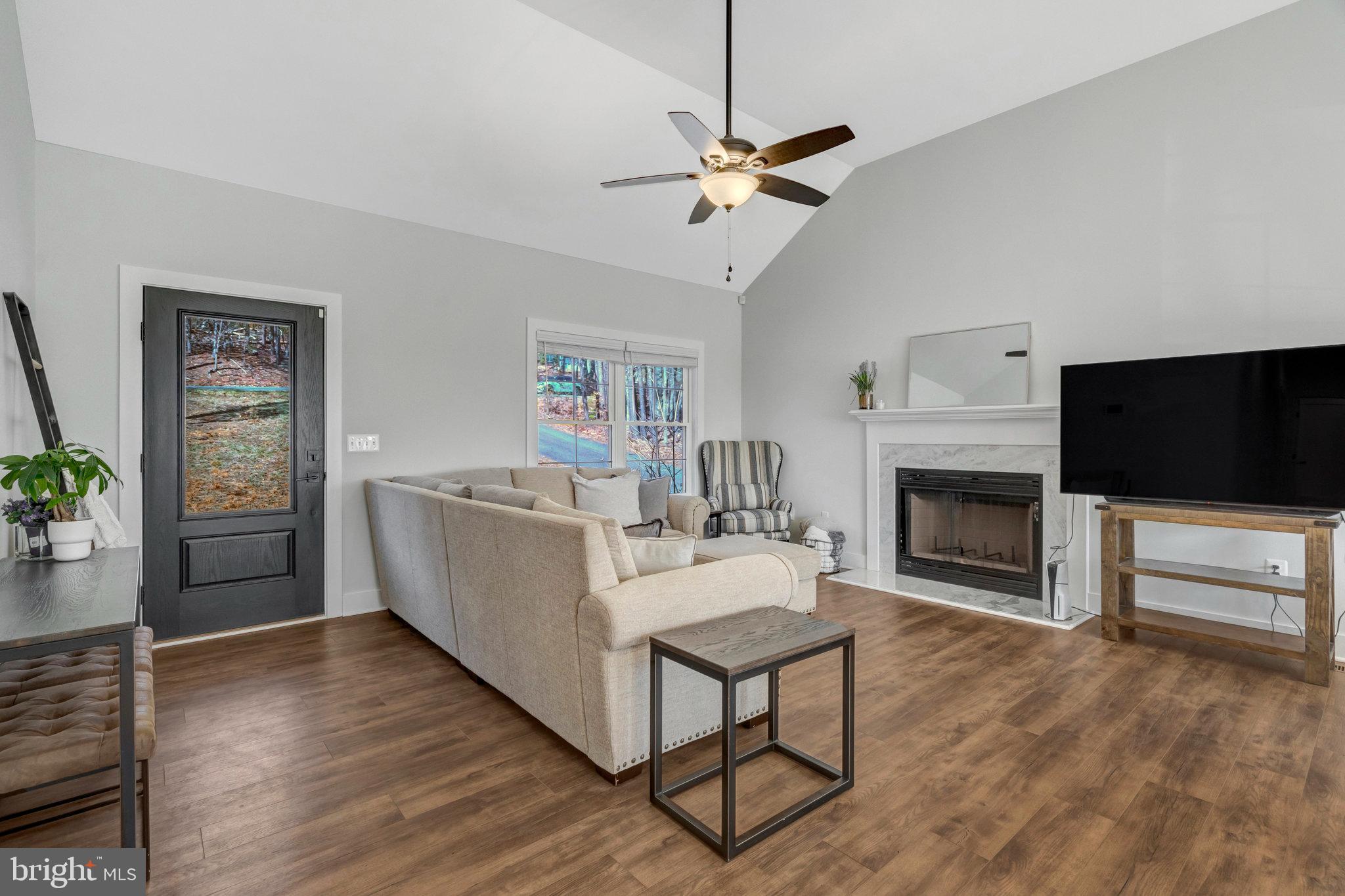 BULL RUN MOUNTAIN - Residential