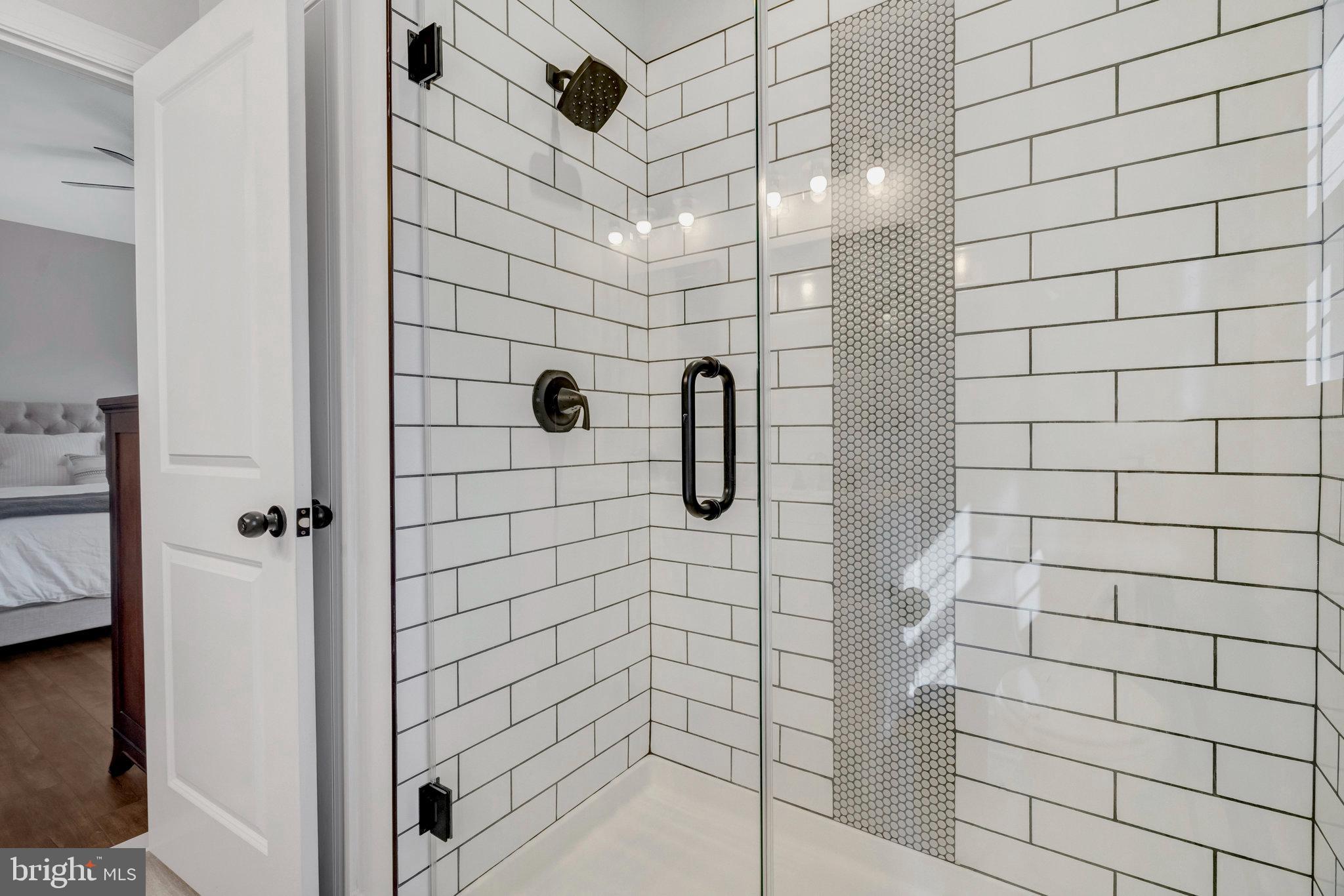 BULL RUN MOUNTAIN - Residential