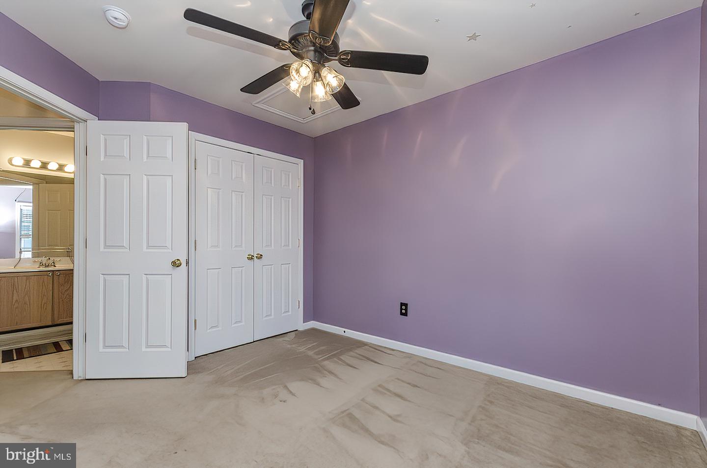 THE FAIRWAYS AT STONEBRIDGE - Residential